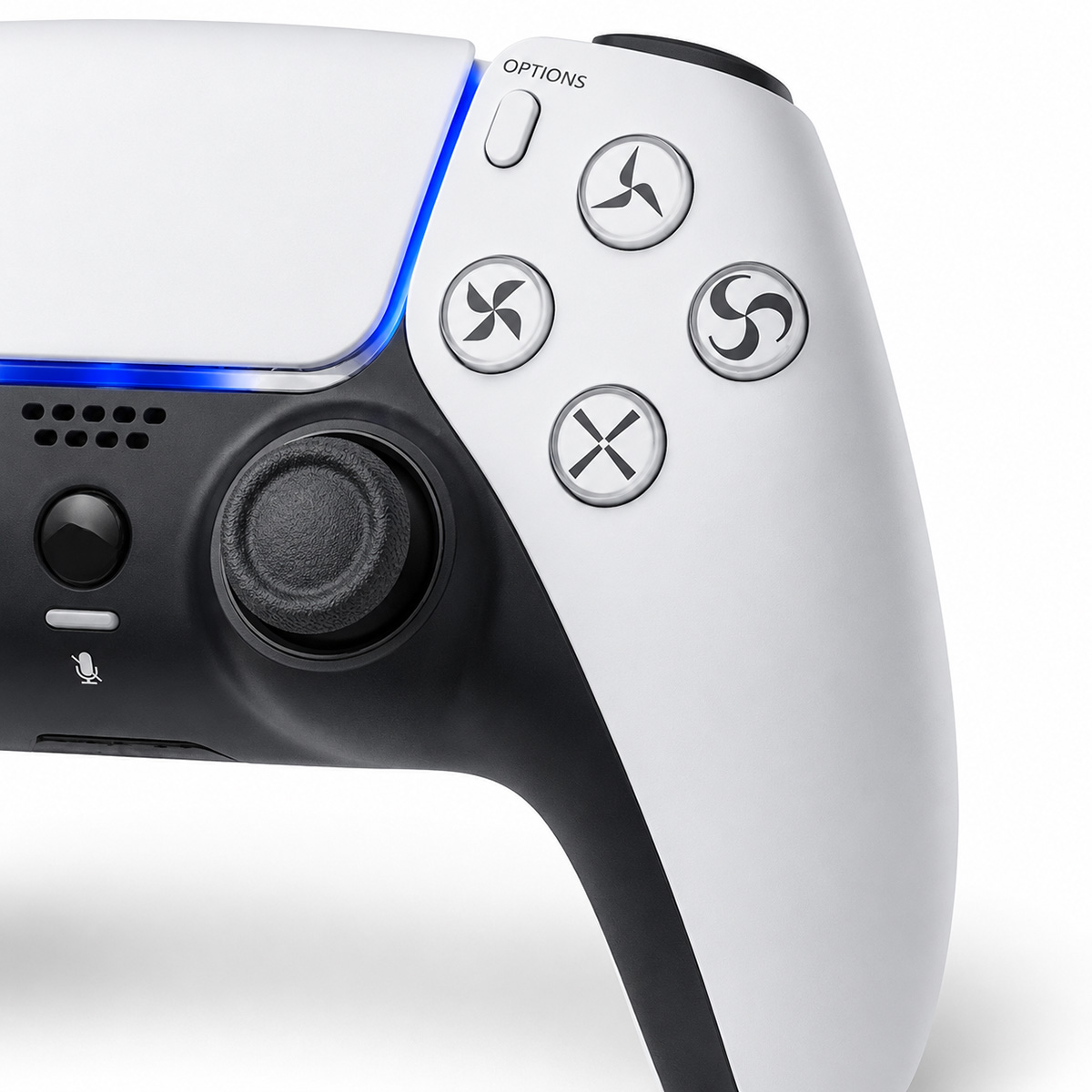 Primer plano de un mando PlayStation 5 DualSense blanco y negro con iluminación azul.