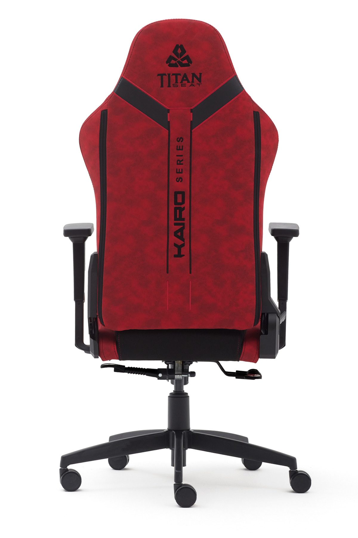 Tekerlekli kırmızı ve siyah Titan Seat Kairo Series oyuncu koltuğunun arka görünümü.