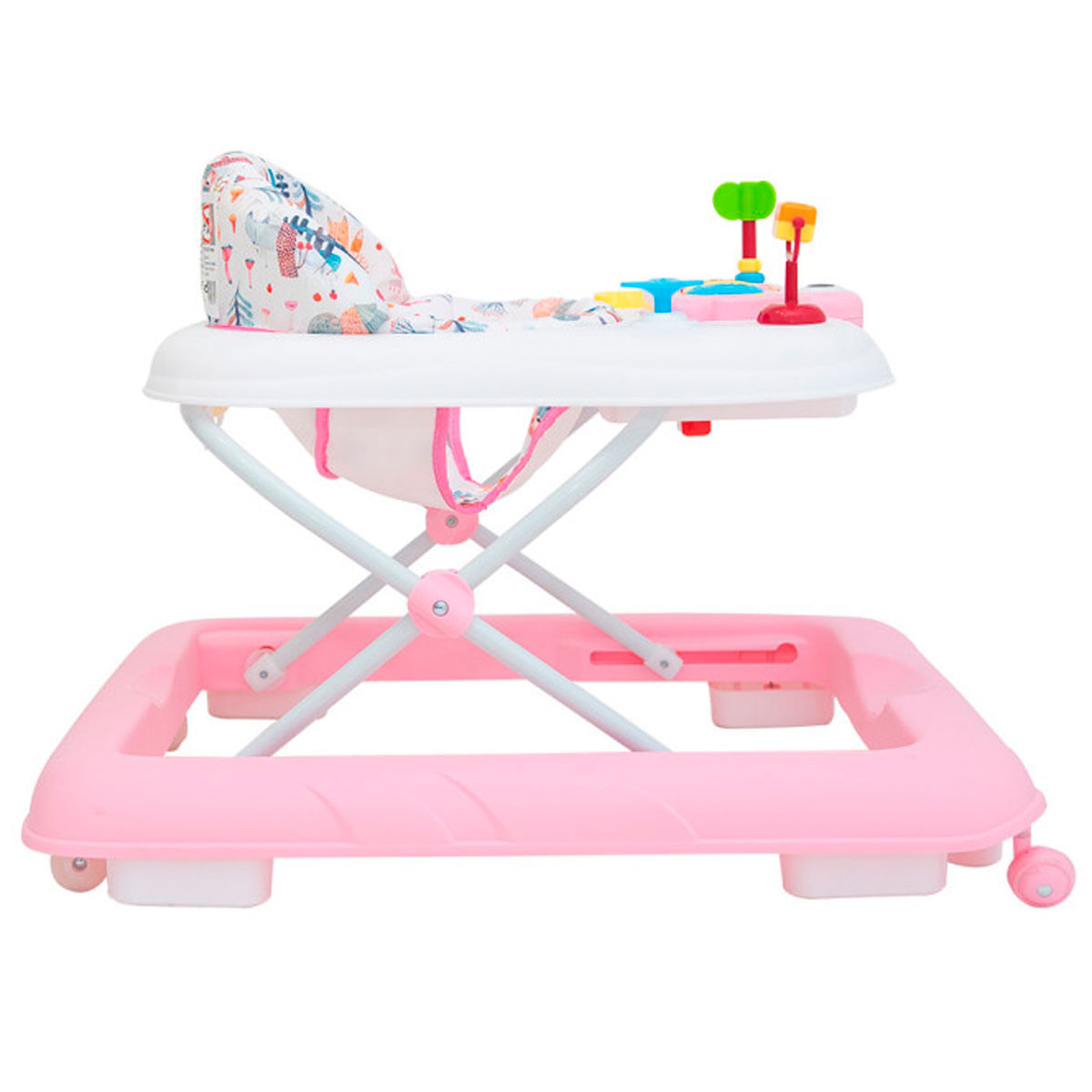 Un caminador de bebé rosa con asiento estampado, bandeja blanca, juguetes coloridos y ruedas giratorias.