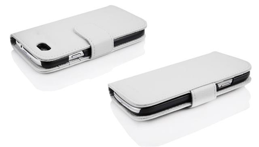 Zwei weiße Handy-Klapphüllen mit magnetischem Verschluss auf weißem Hintergrund.