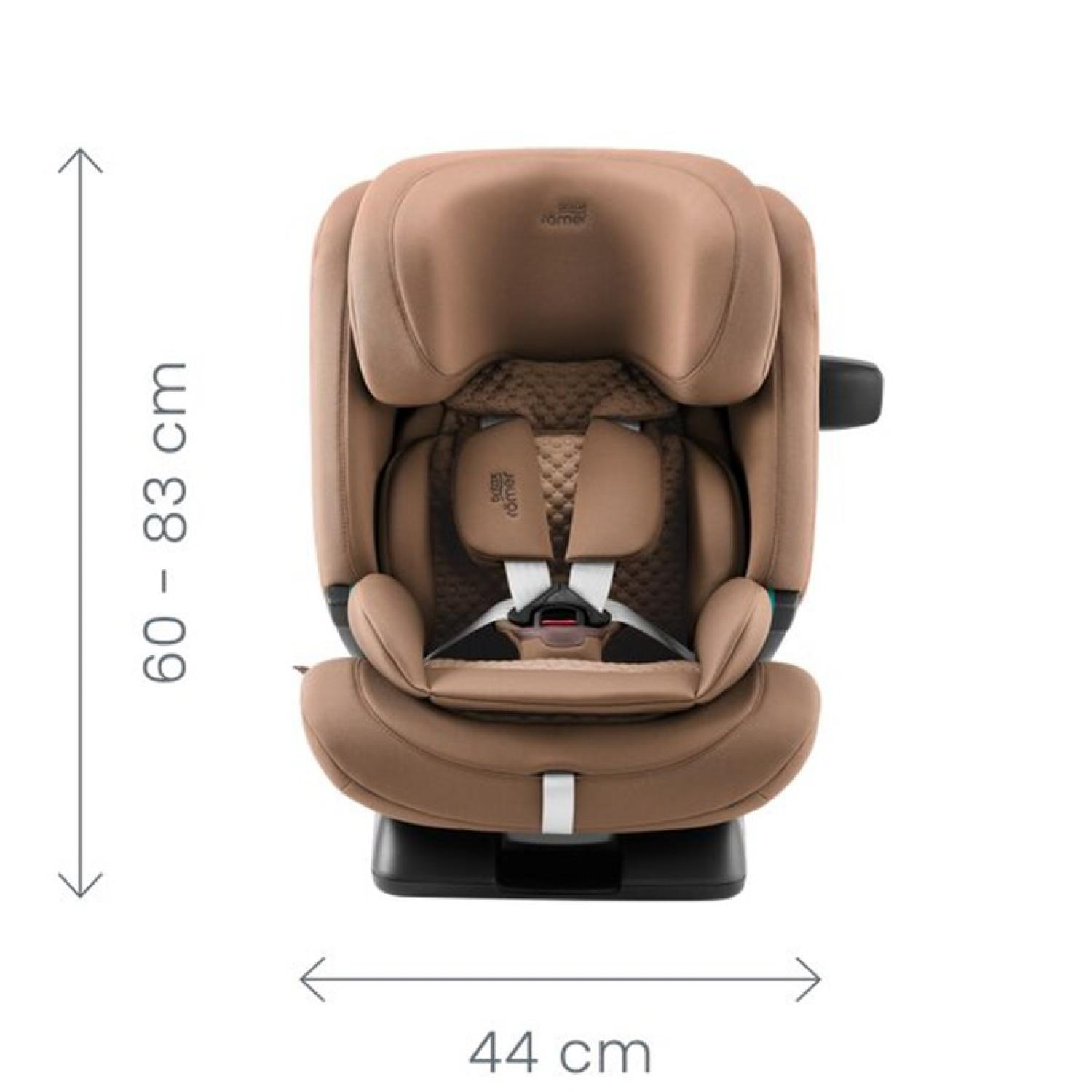 Una silla de coche marrón para niños con flechas que indican 60-83 cm de alto y 44 cm de ancho.