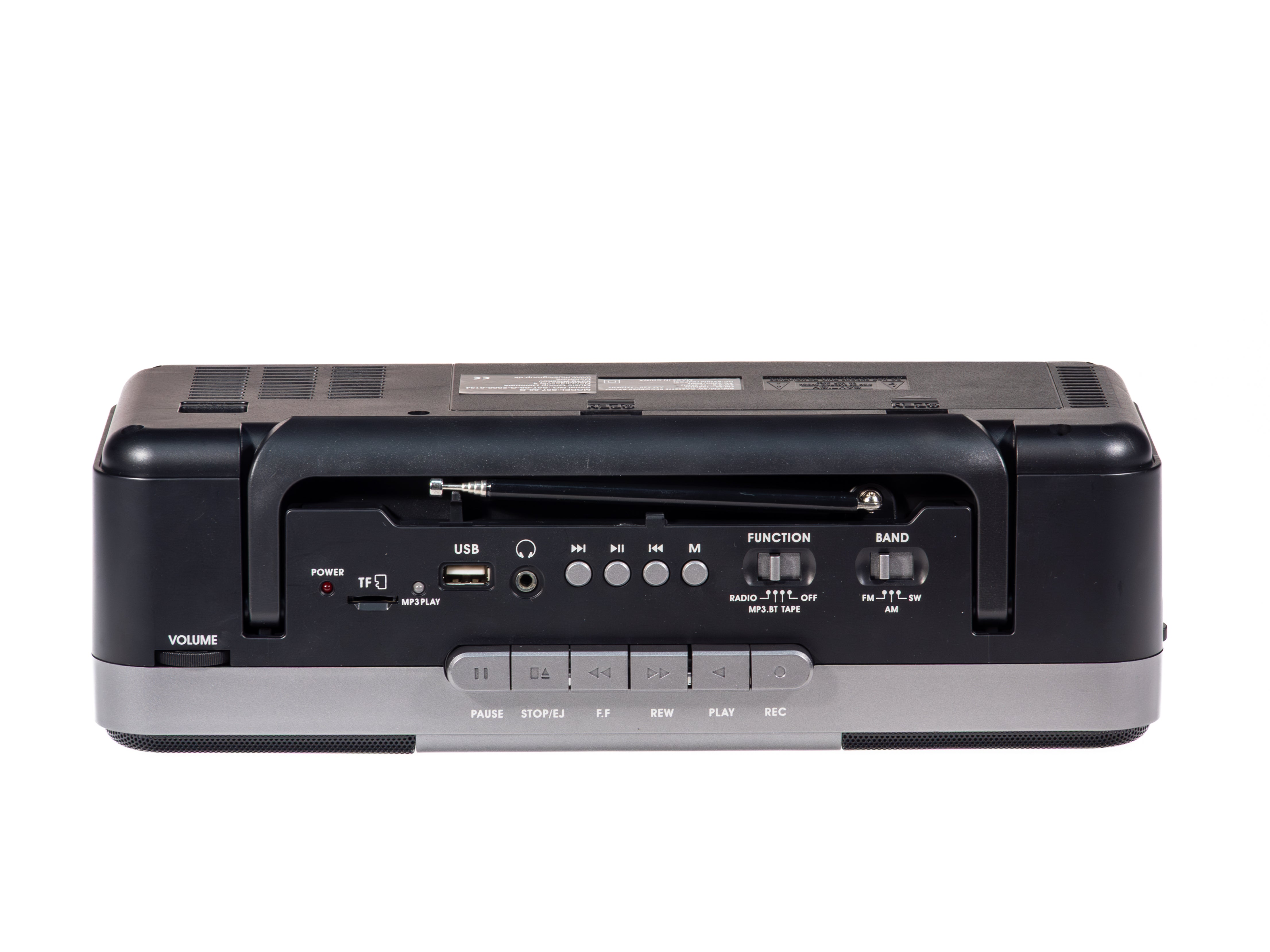 Rückseite eines schwarzen Kassettenrecorders mit USB, Antenne und Bedienelementen auf grauem Rand.
