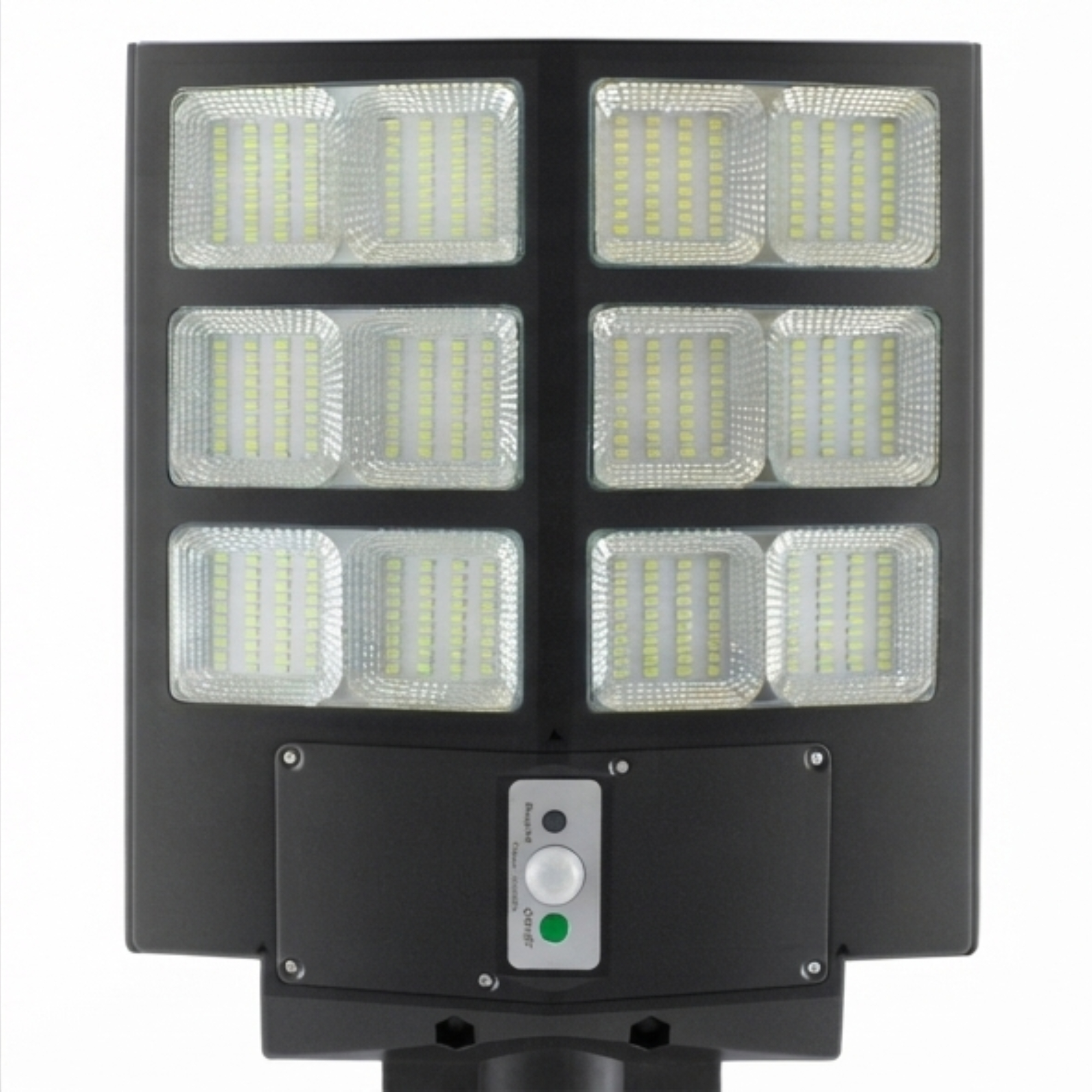 Luminaria LED negra para alumbrado público con seis paneles y sensor de movimiento.