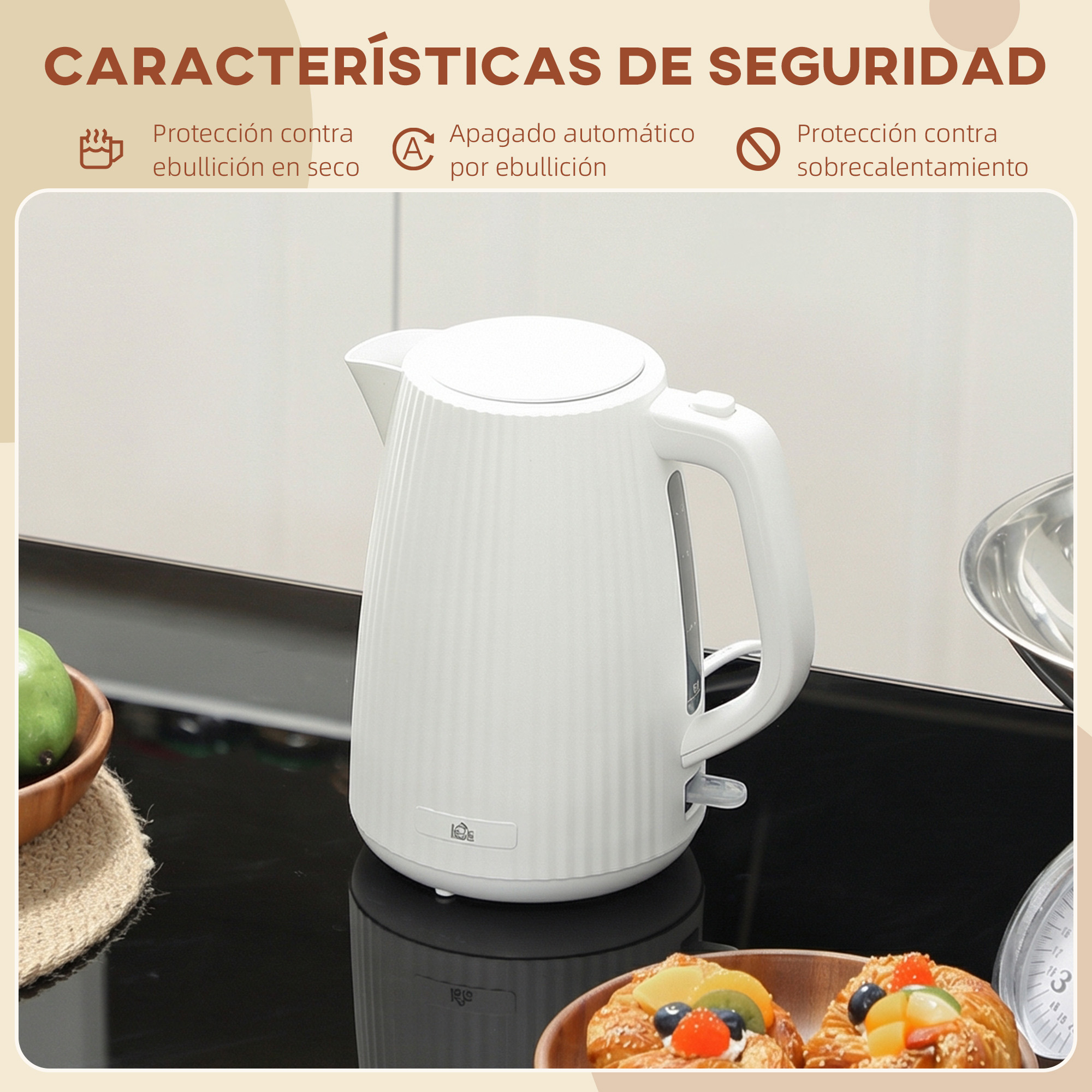 Un hervidor eléctrico blanco se encuentra en una encimera de cocina, flanqueado por comida e iconos de seguridad.