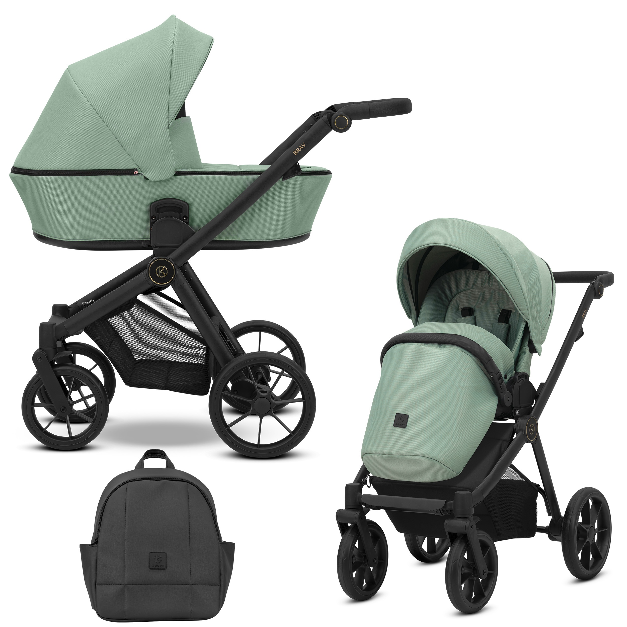 Salbeigrüner Kinderwagen mit schwarzem Gestell, Bassinette, Buggy-Aufsatz und passendem Rucksack.