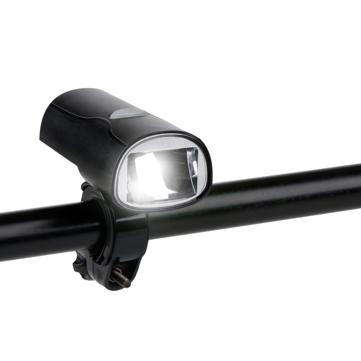 Een heldere zwarte fietslamp is bevestigd aan een stuur en schijnt naar voren.