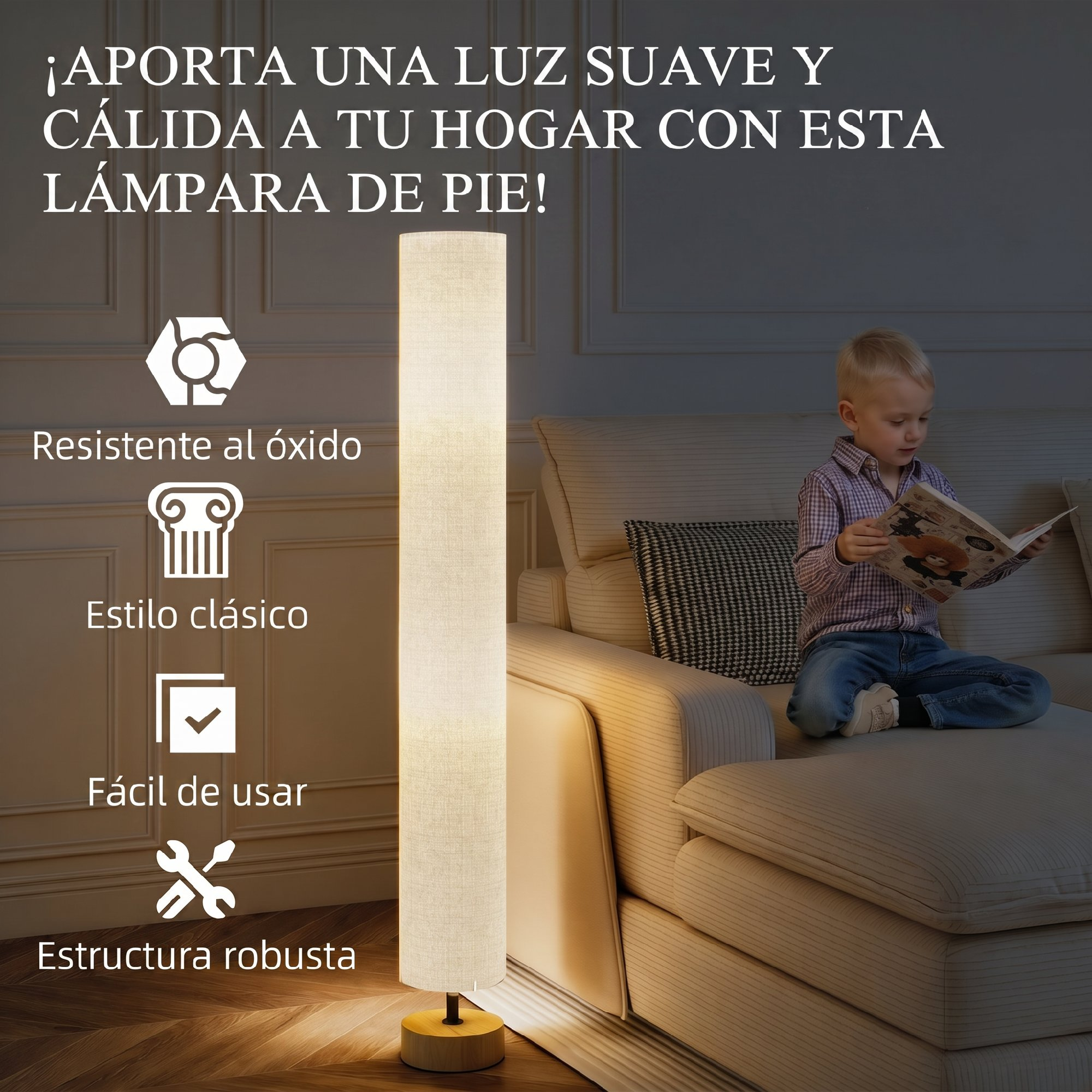 Un niño sentado en un sofá lee un libro junto a una lámpara de pie.