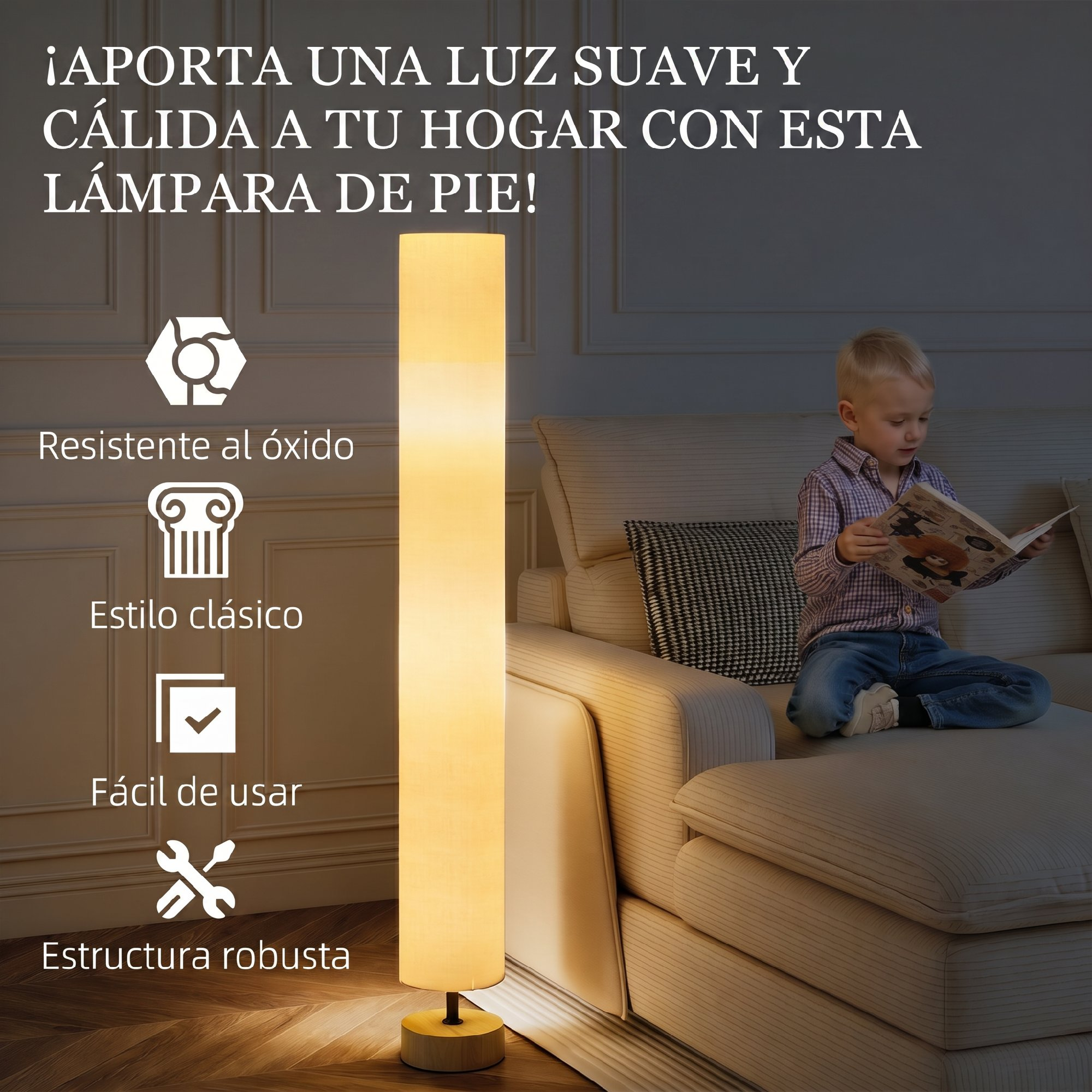 Una lámpara de pie ilumina cálidamente junto a un sofá donde un niño lee.