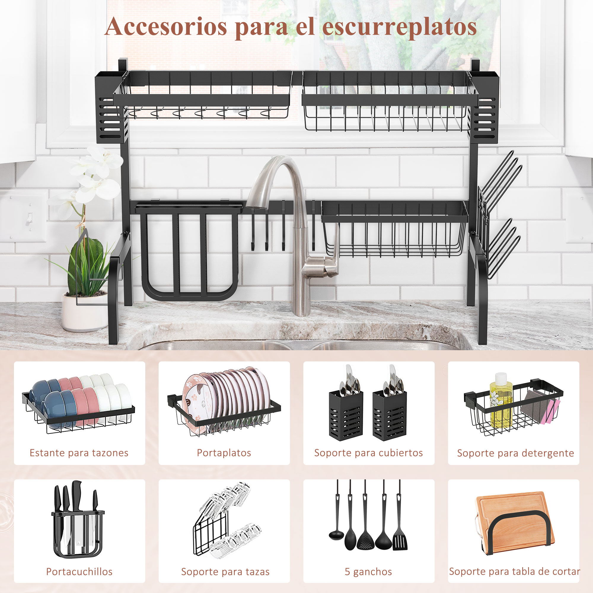 Escurridor de platos negro sobre el fregadero con accesorios como soportes para cubiertos y ganchos.