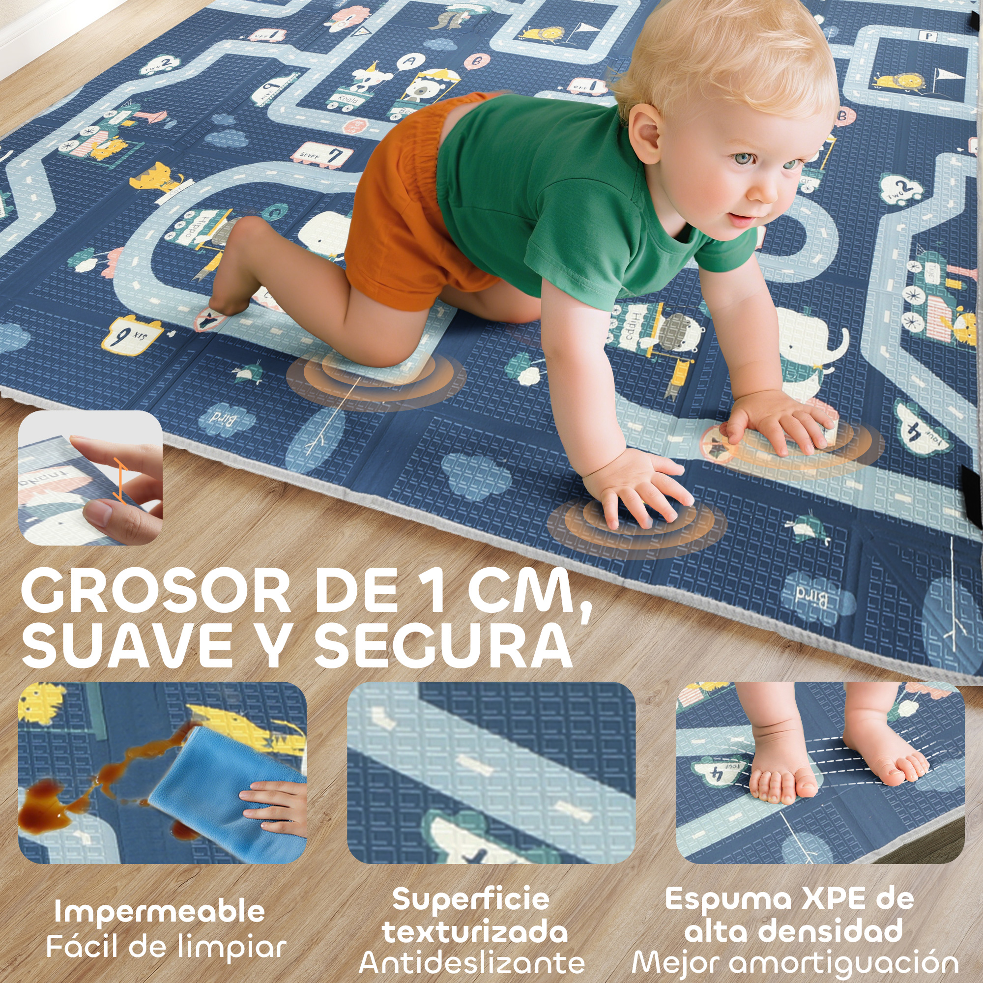 Niño pequeño gateando en una alfombra de juego azul con temática urbana.