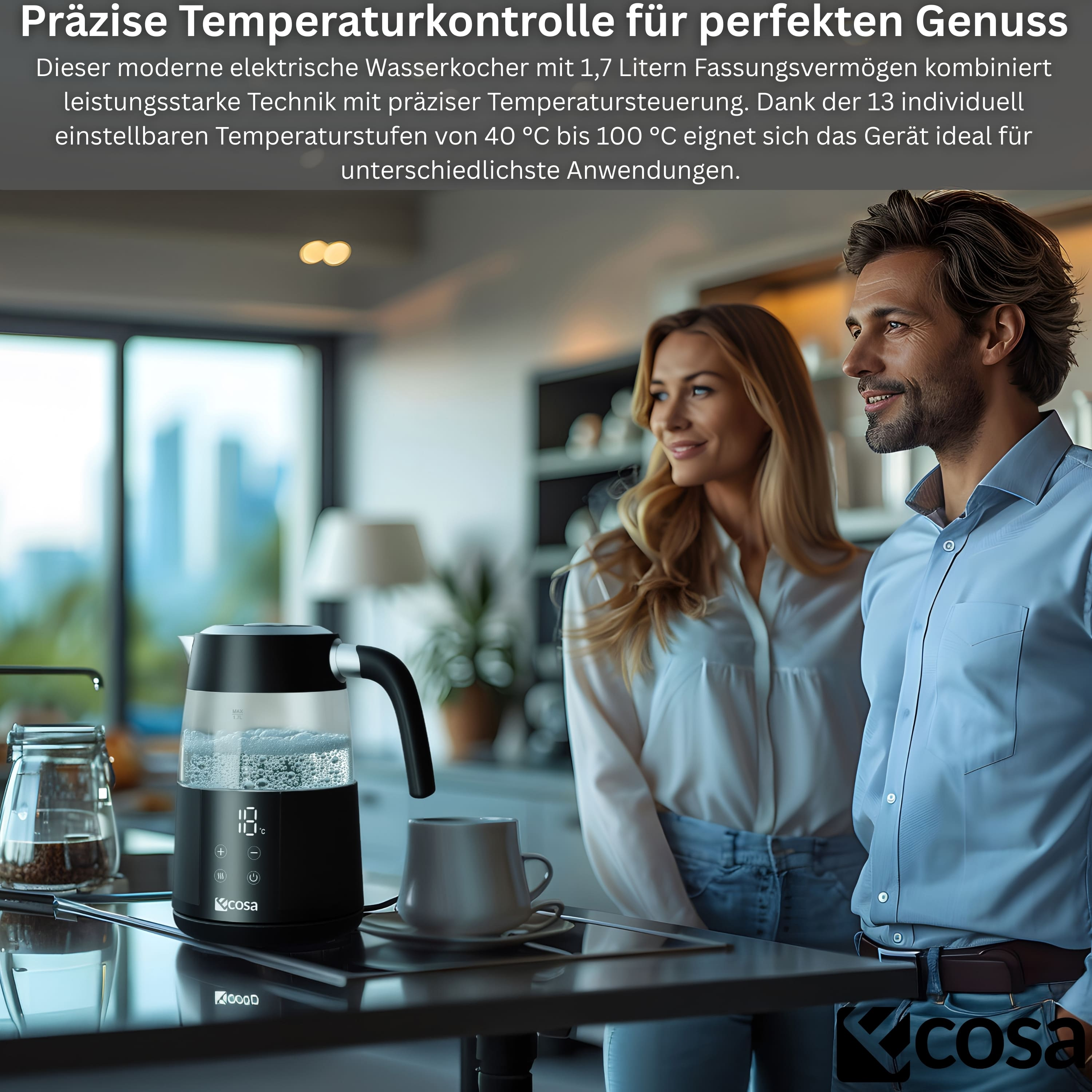 Ein Paar steht in einer modernen Küche neben einem schwarzen, elektrischen Wasserkocher mit digitalem Display.