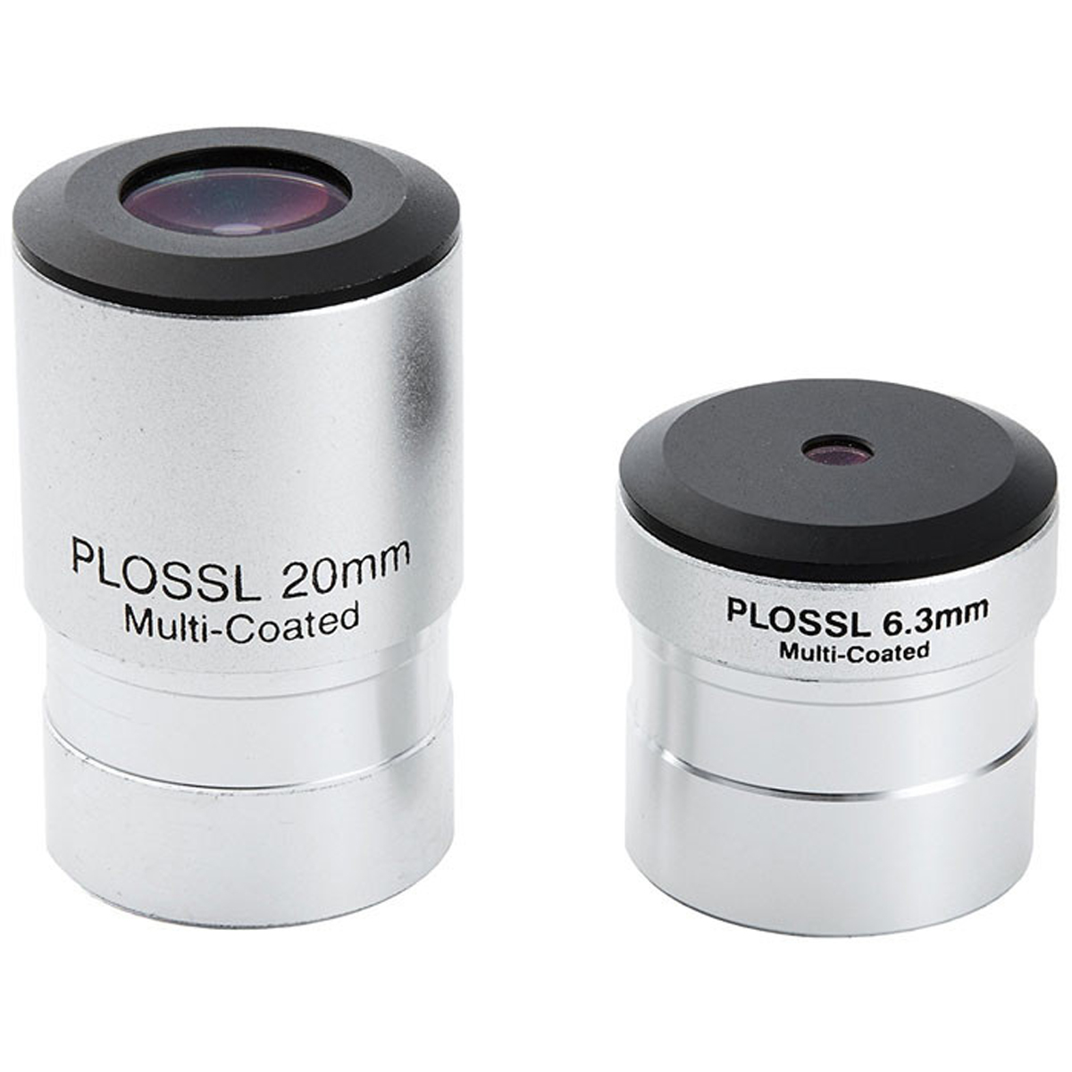 Dos oculares de telescopio Plössl plateados, 20 mm a la izquierda y 6.3 mm a la derecha, sobre fondo blanco.