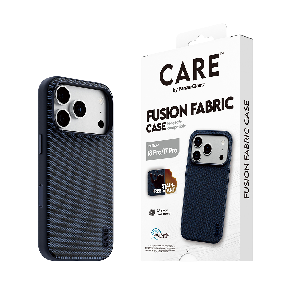 Koyu mavi Fusion Fabric telefon kılıfı, beyaz ambalajının yanında duruyor.