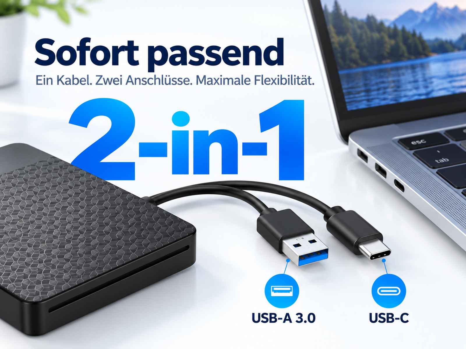 Ein schwarzes 2-in-1-Kabel mit USB-A 3.0 und USB-C Anschlüssen neben einem Laptop und einer externen Festplatte.