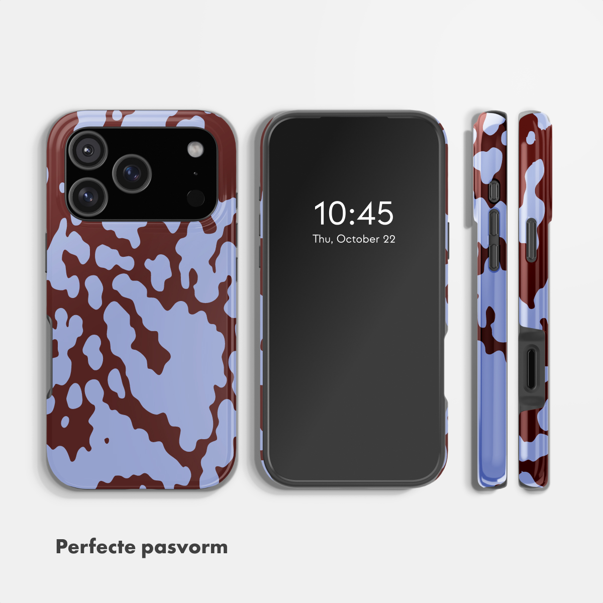 Smartphone in meerdere weergaven met een bruin-lichtblauwe koeienprint hoesje en de tekst 'Perfecte pasvorm'.