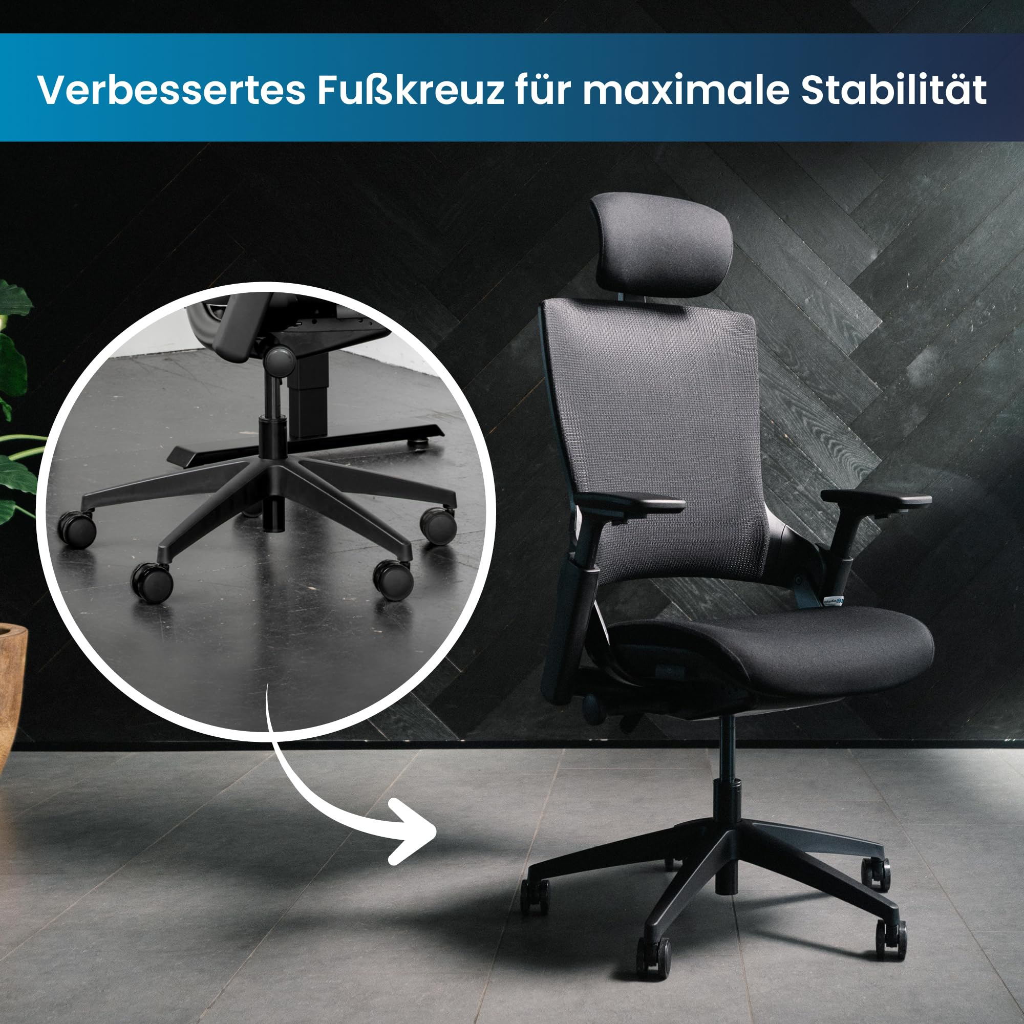 Une chaise de bureau ergonomique noire avec têtière et une base stable à cinq roulettes.
