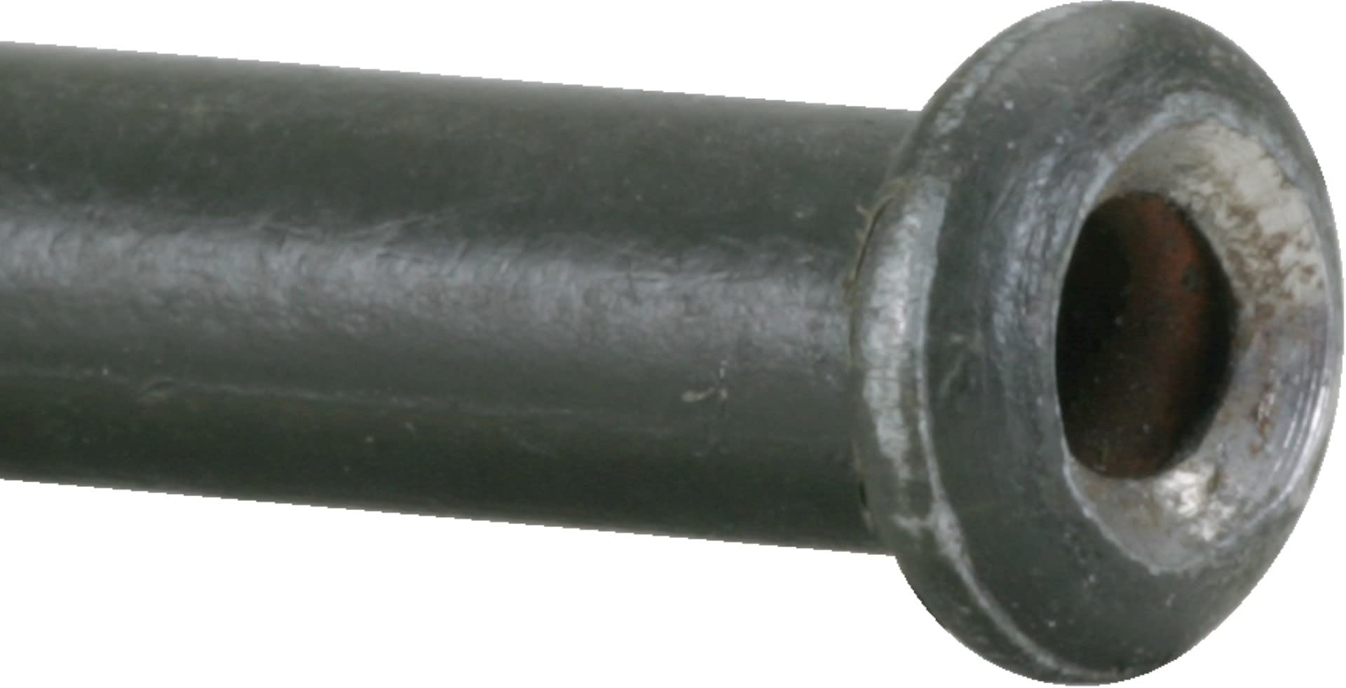 Ein graues Metallrohr mit einem flachen, verbreiterten Ende gegen einen weißen Hintergrund.