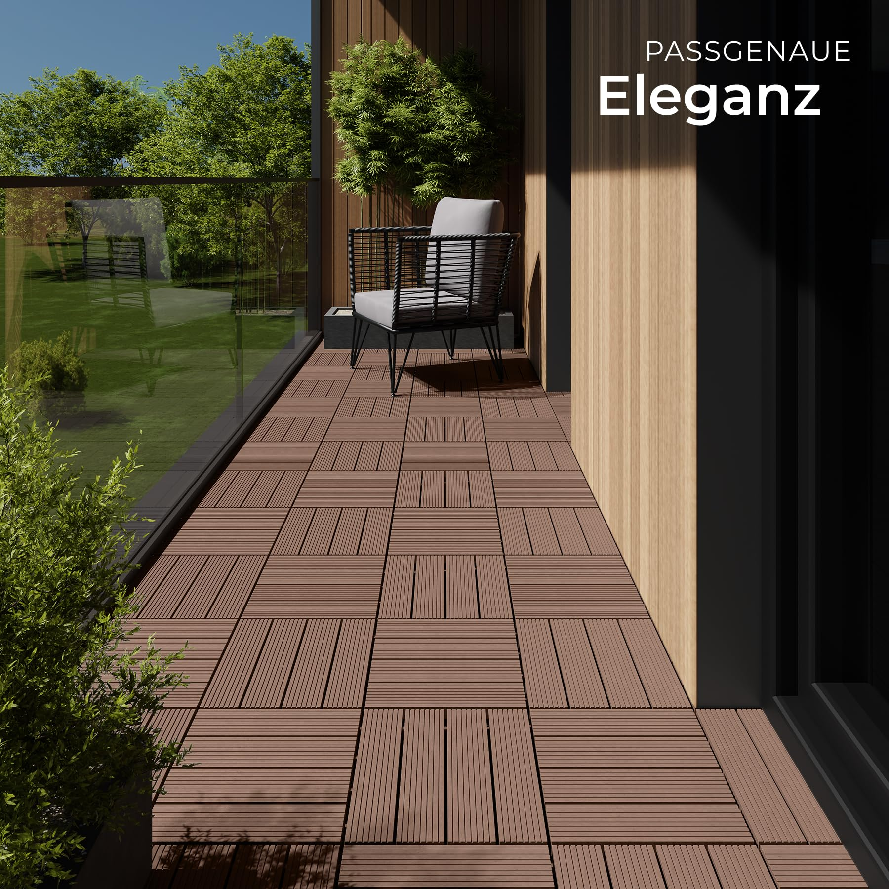 Balcon moderne avec carreaux en bois marron, chaise grise, plantes et garde-corps en verre.