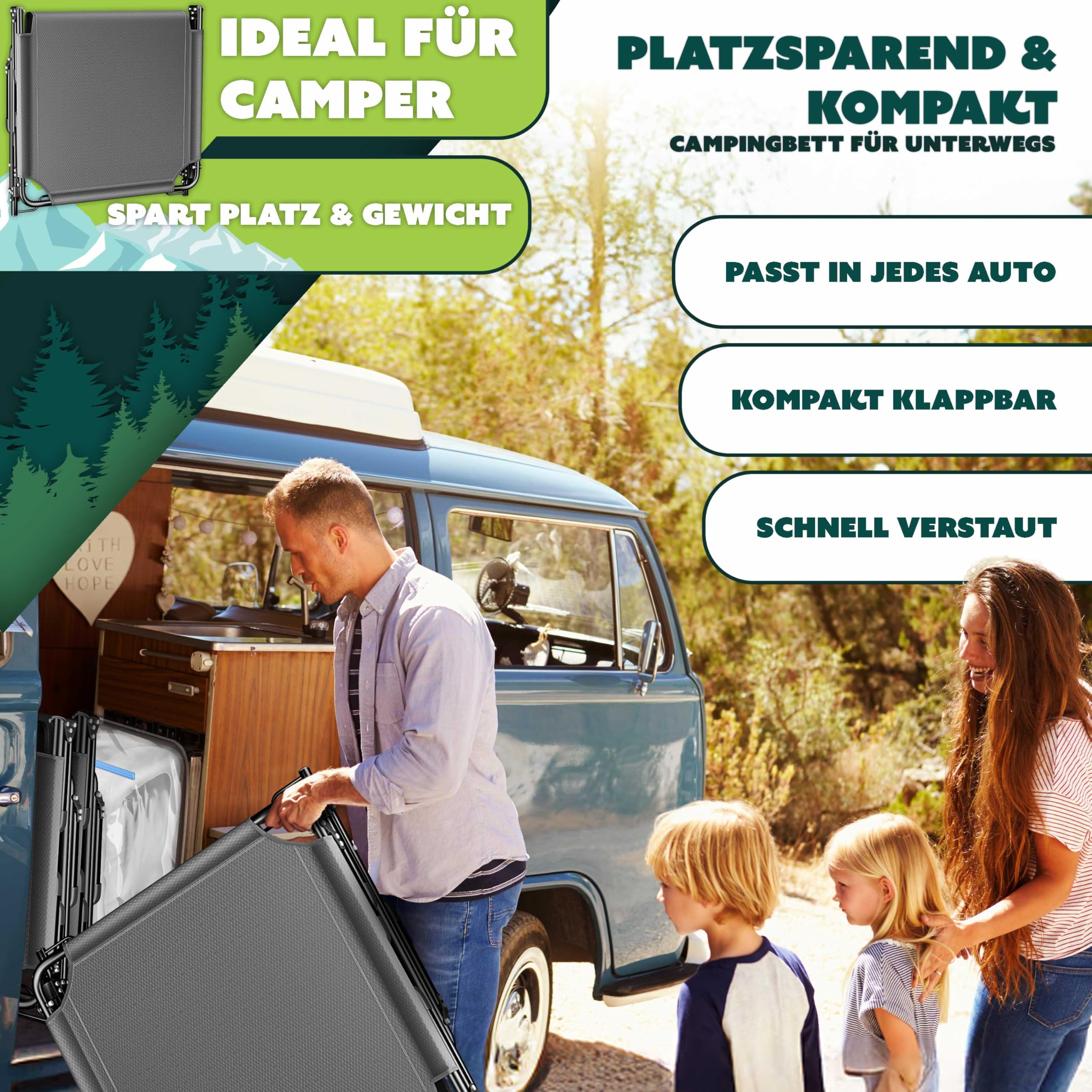 Ein Mann lädt ein Campingbett aus einem blauen Wohnmobil, während eine Frau und zwei Kinder zuschauen.