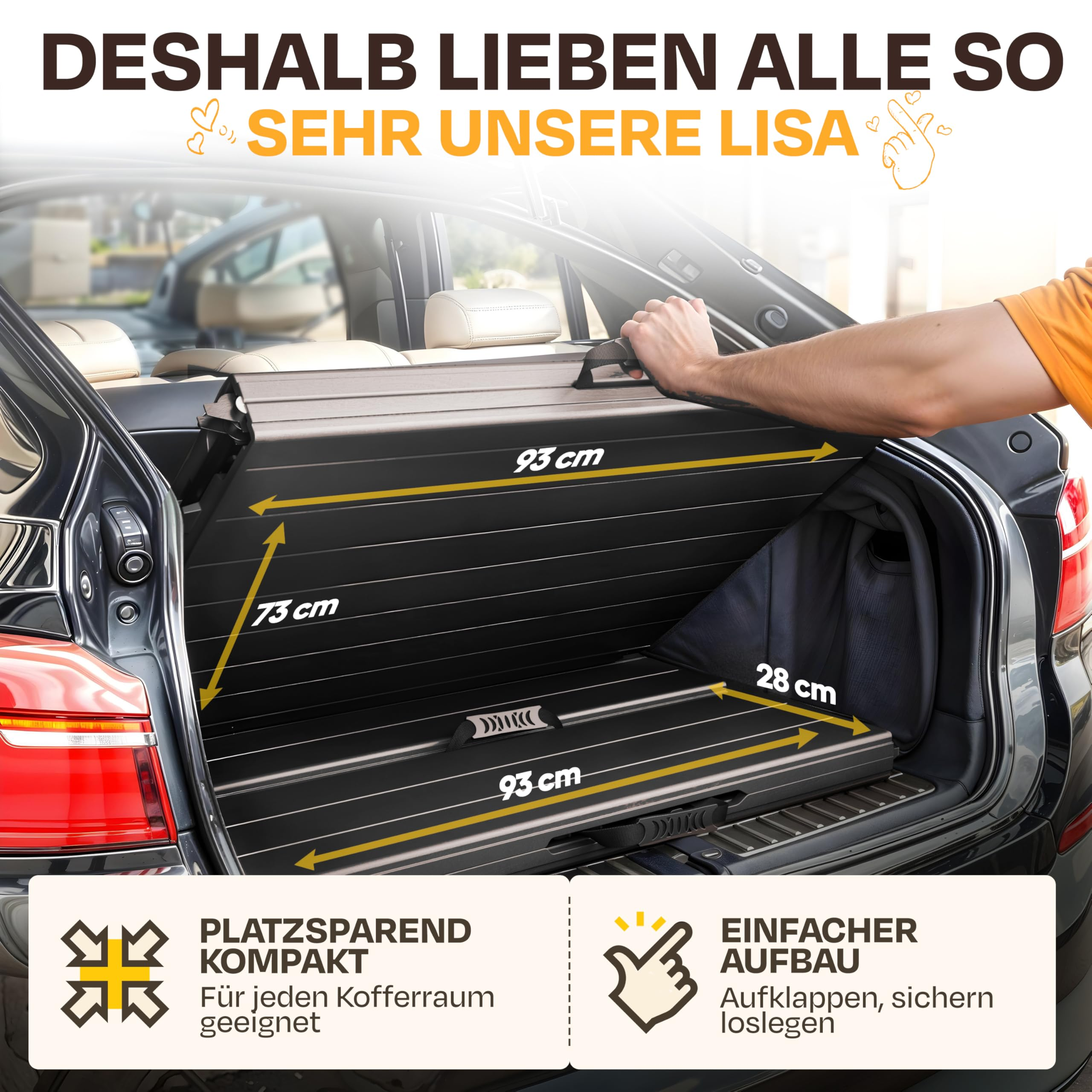 Offener Kofferraum eines Autos mit ausklappbarer Ladebodenverkleidung und Maßangaben.