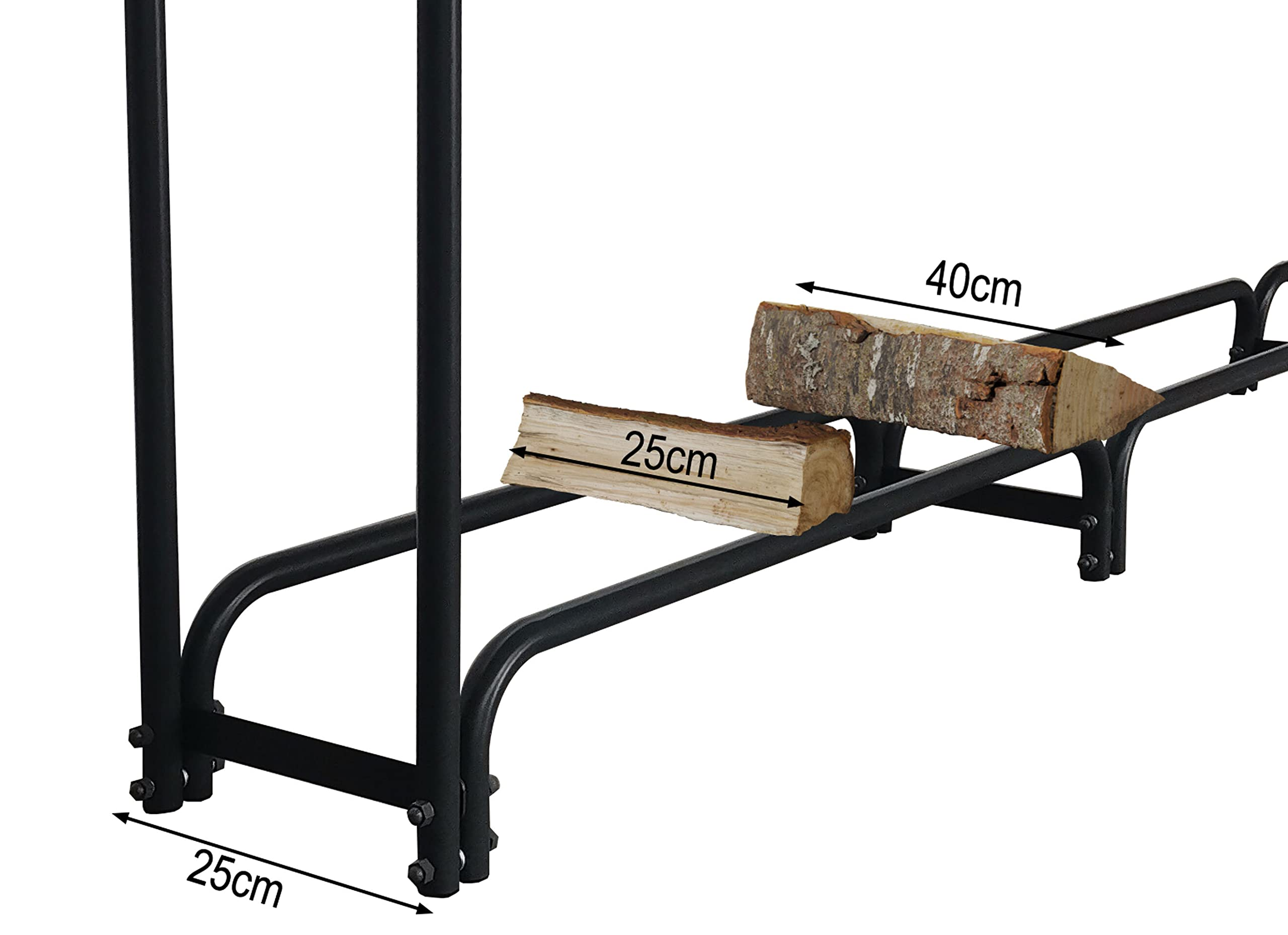 Un porte-bûches en métal noir avec des bûches et des flèches de dimension de 25cm et 40cm.