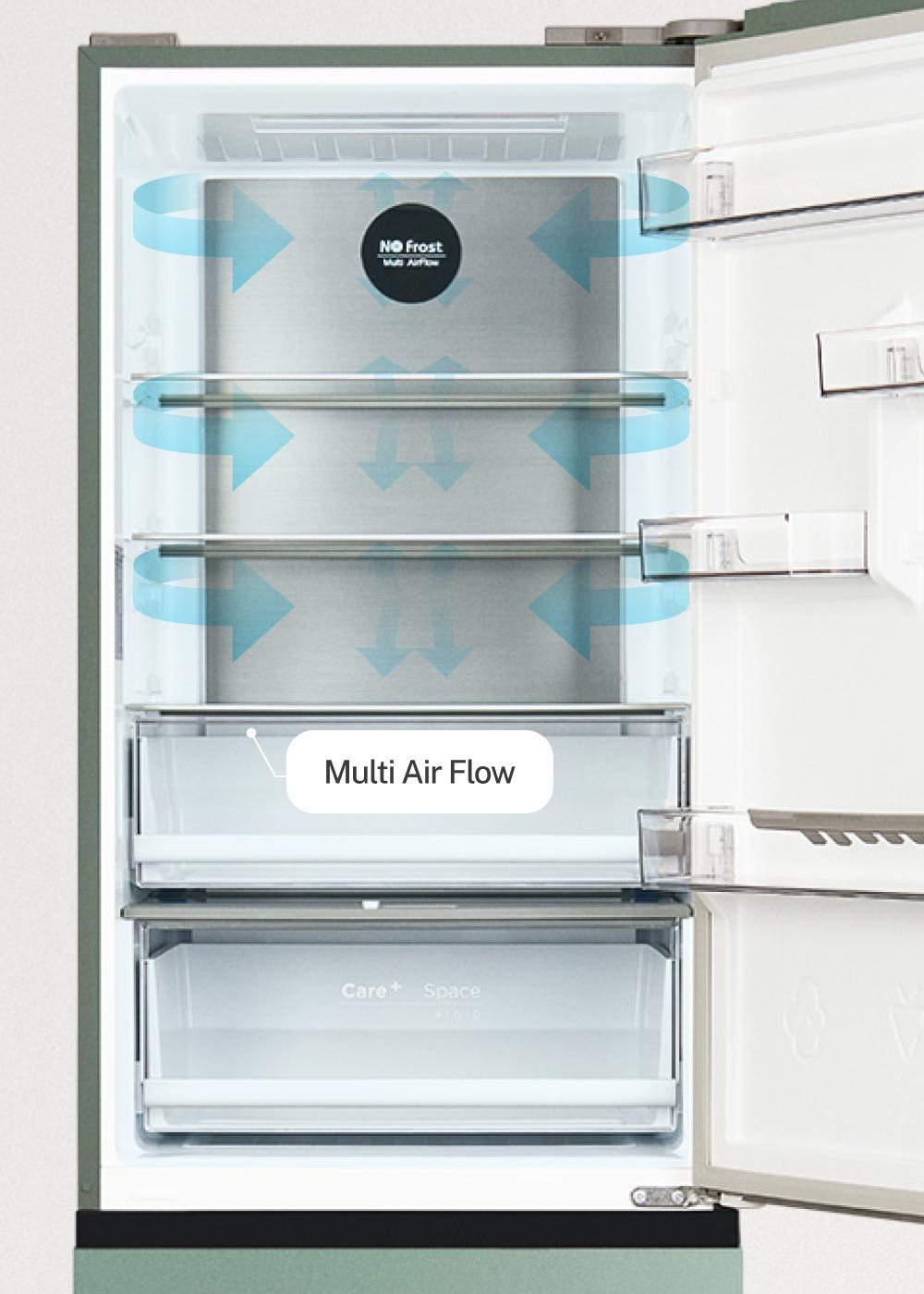 Interior de refrigerador abierto con estantes, cajones y flechas azules que ilustran la circulación de aire.