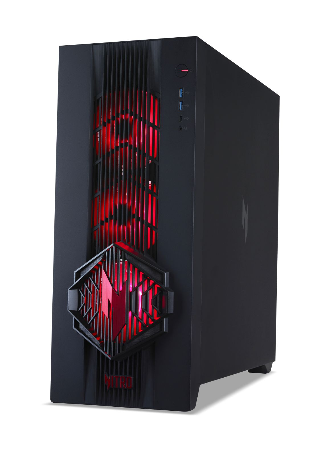 Schwarzer Gaming-PC-Tower mit roten Leuchtakzenten und Lüftungsgittern auf weißem Hintergrund.