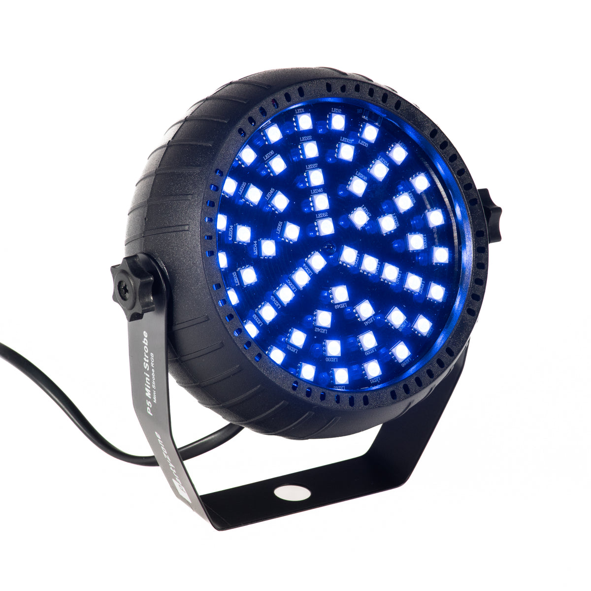 Ein runder, schwarzer LED-Stroboskopscheinwerfer mit blauer Beleuchtung steht auf einem weißen Hintergrund.