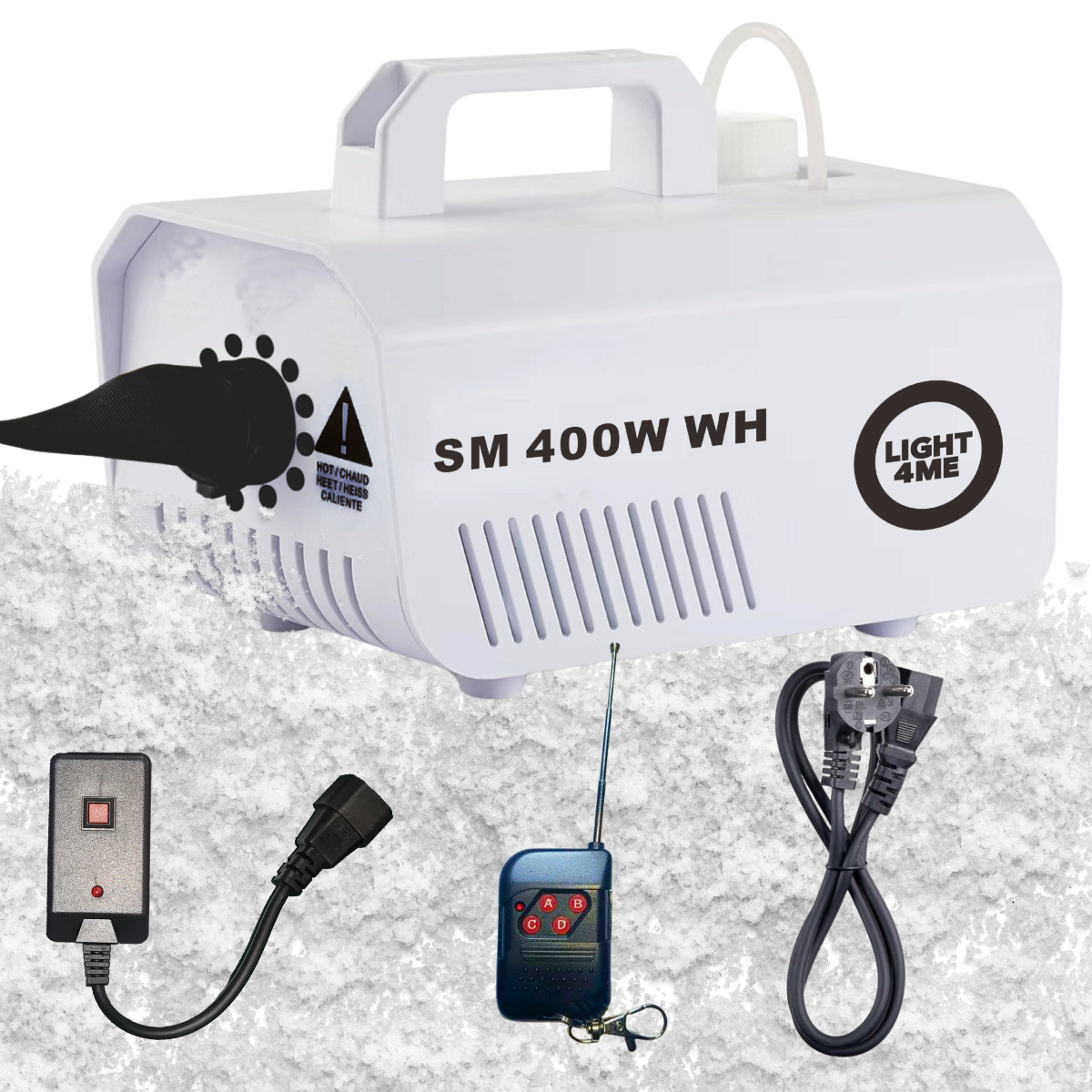 Weiße Nebelmaschine SM 400W WH mit Kabelfernbedienung, Funksender und Netzkabel auf weißem Untergrund.