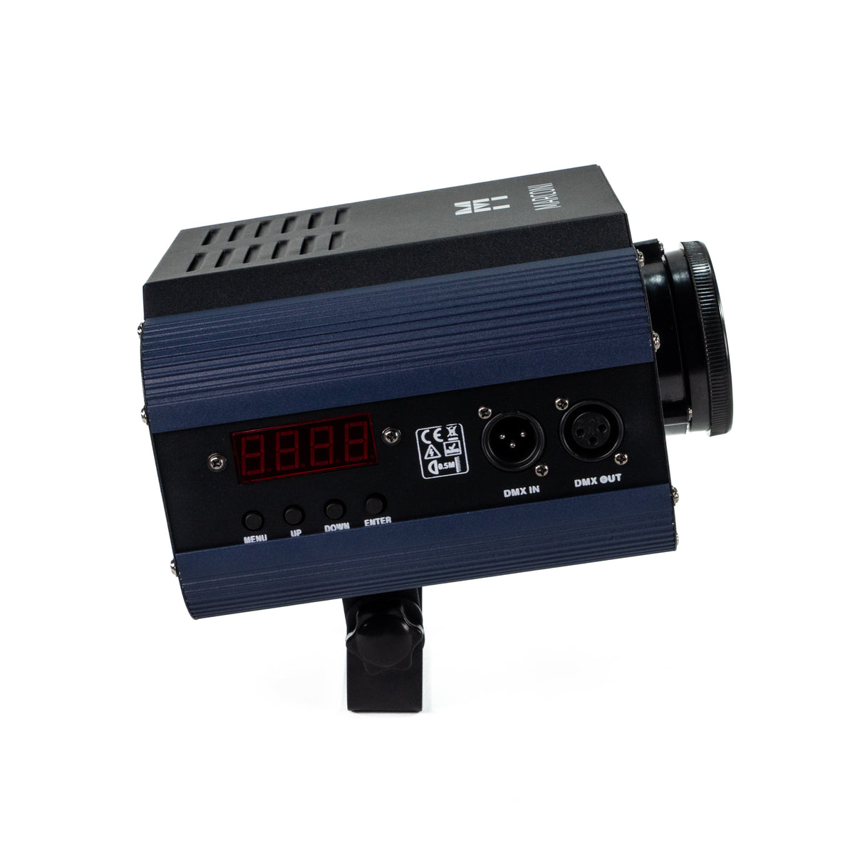 Blauer und schwarzer LED-Scheinwerfer mit digitaler Anzeige, DMX-Anschlüssen und Montagematerial auf weißem Hintergrund.