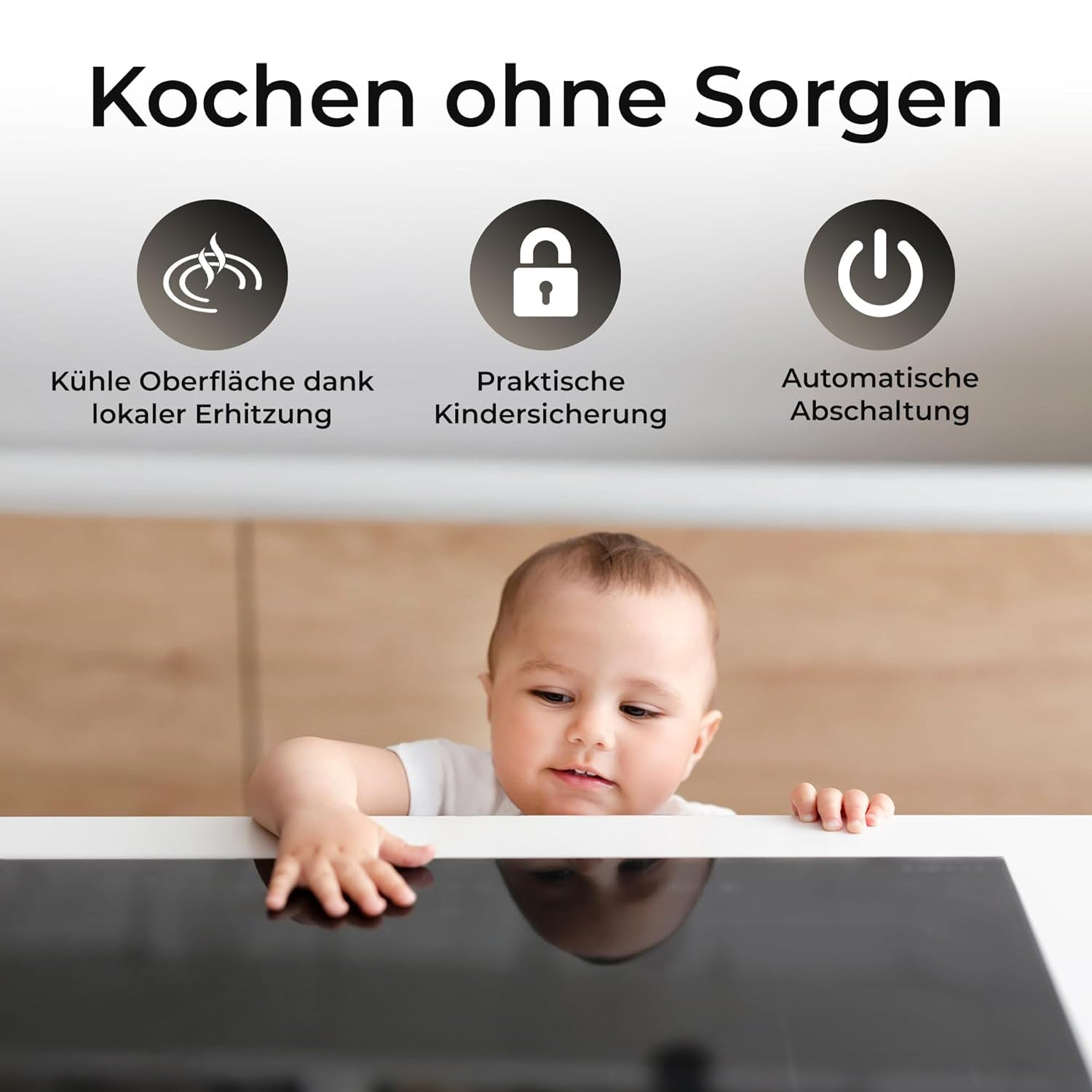 Ein Baby greift nach einem sicheren Induktionskochfeld mit drei Sicherheits-Icons.