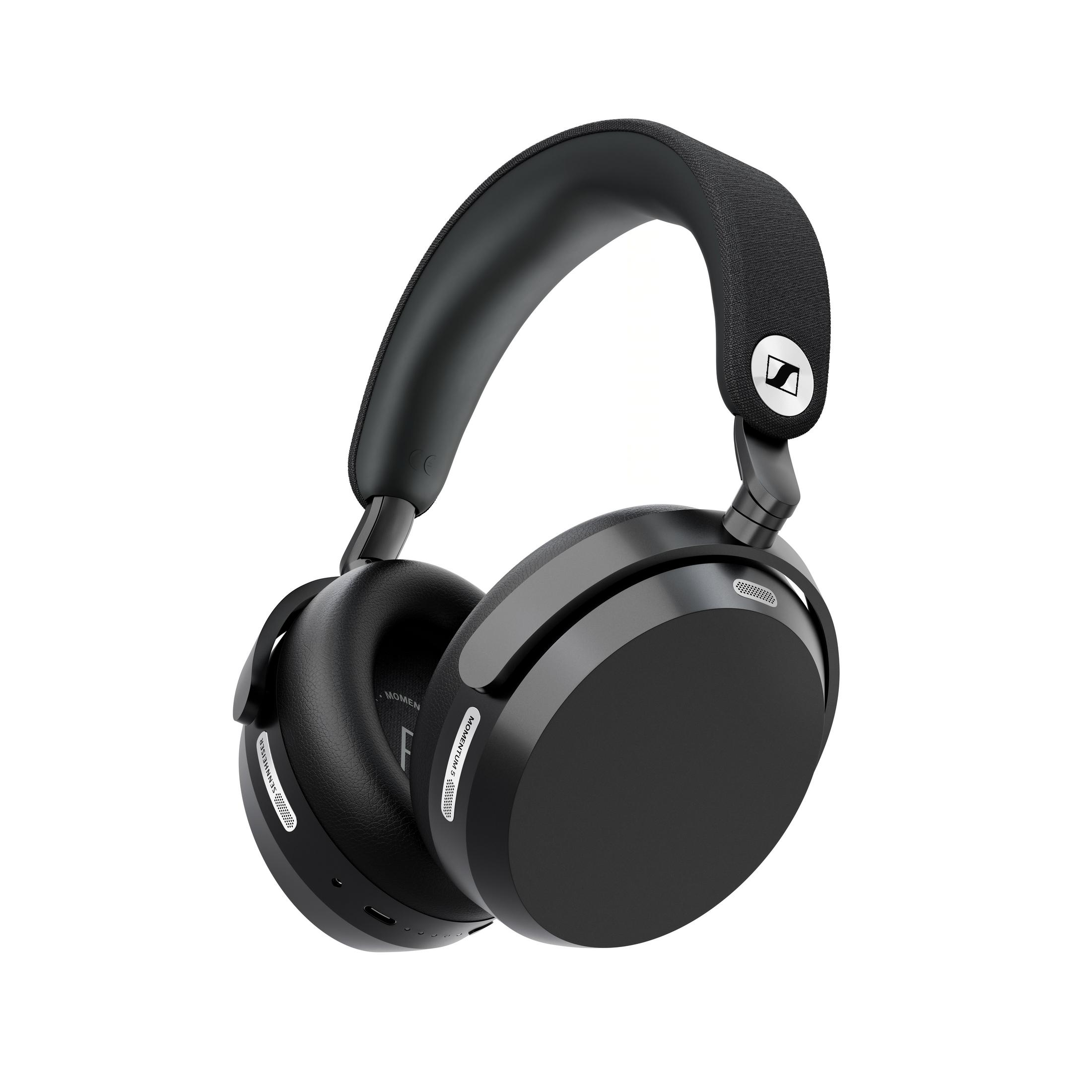 Schwarze Over-Ear-Kopfhörer mit gepolstertem Bügel und Markenlogo auf weißem Hintergrund.