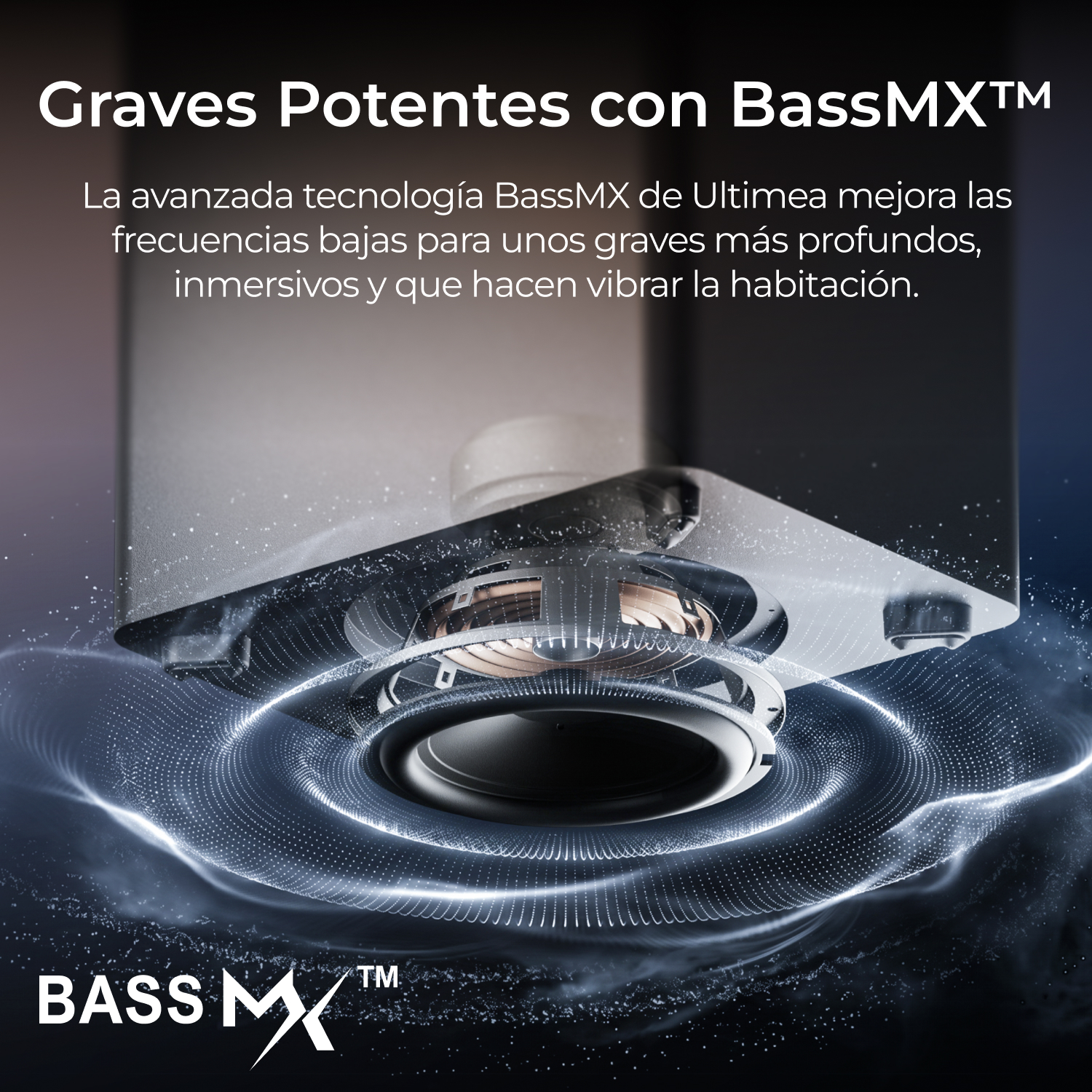 Vista inferior de un altavoz con un altavoz de graves visible y ondas sonoras circulares.
