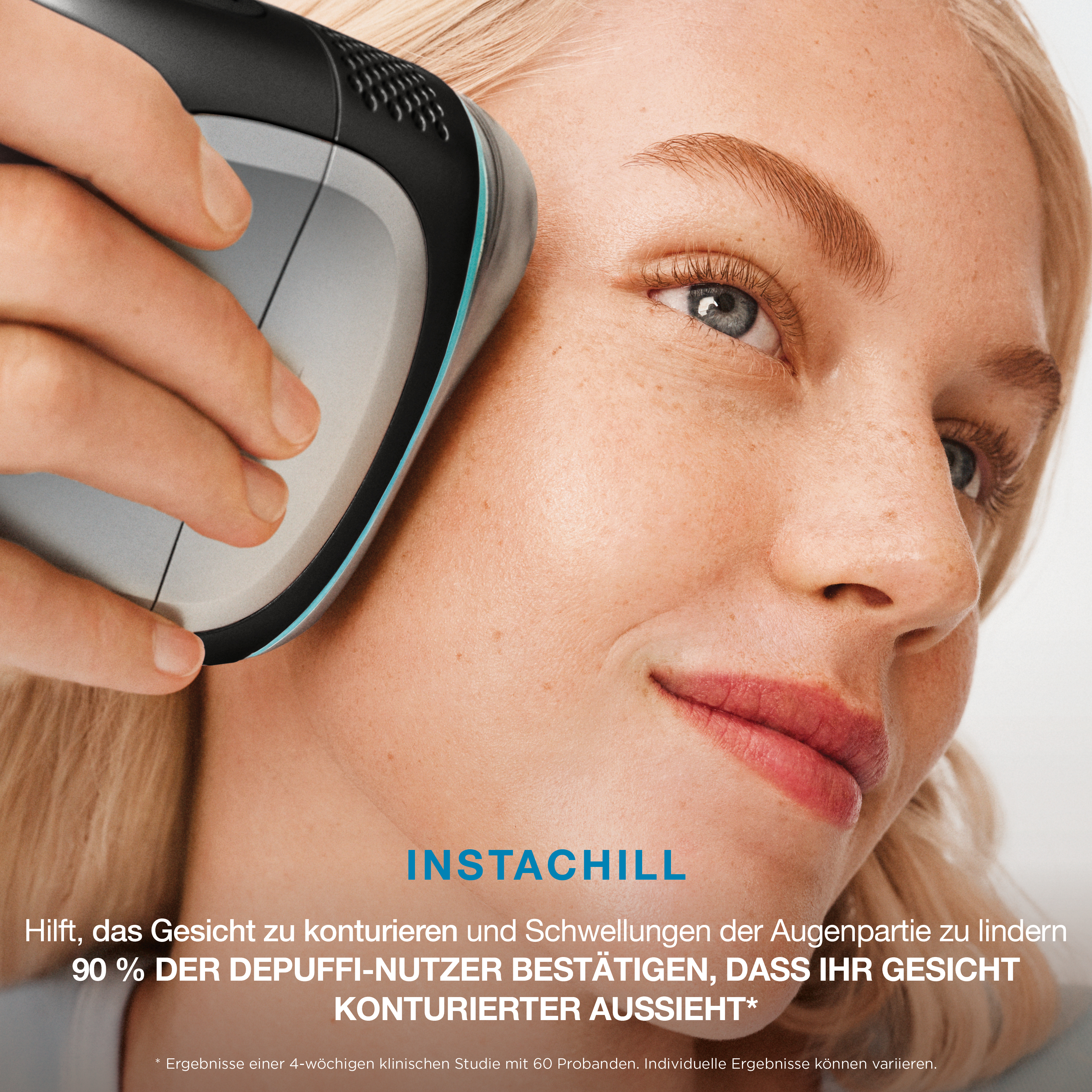 Eine Frau massiert ihr Gesicht mit einem silber-schwarzen Gerät, begleitet von Text über Konturierung und Frische.