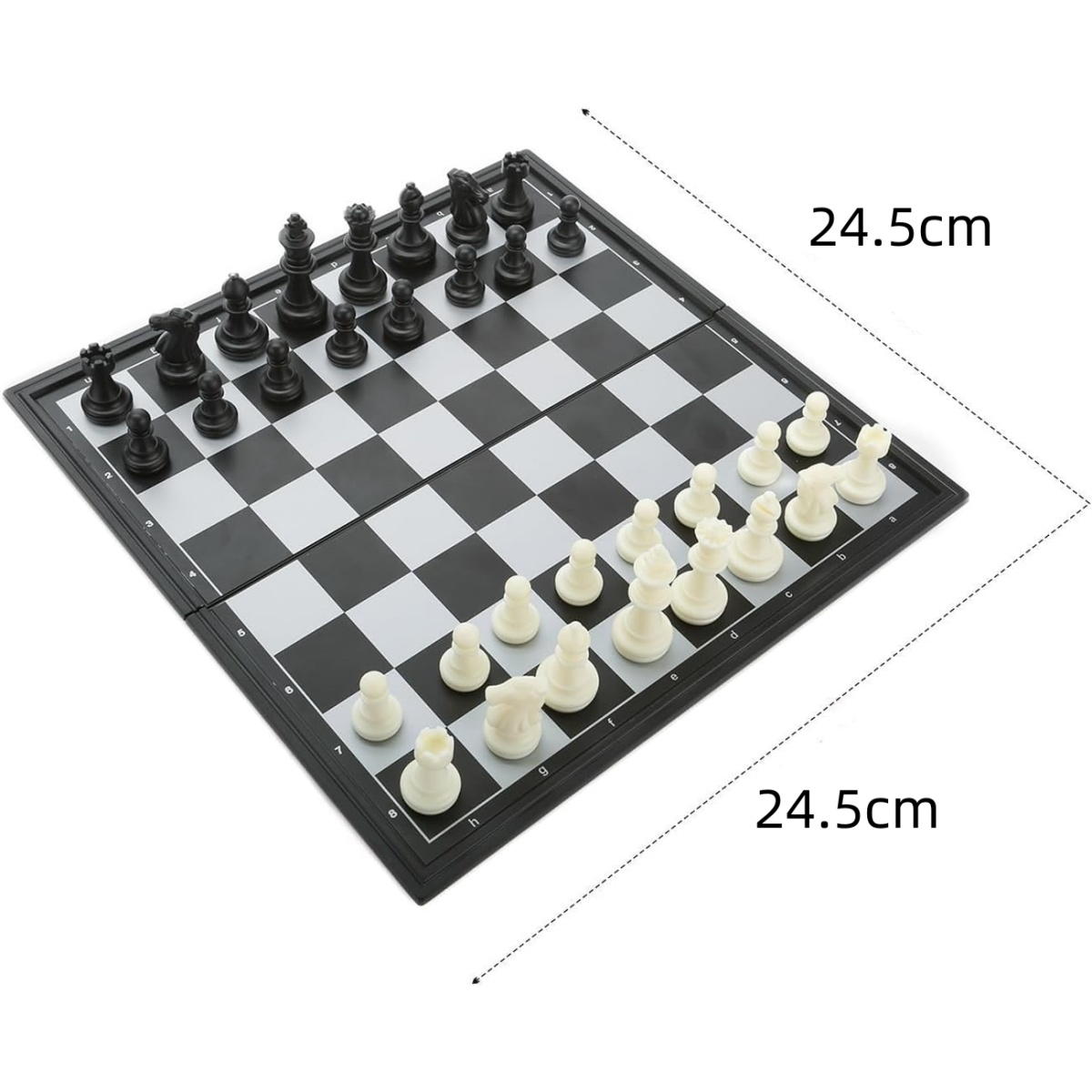 Ein schwarz-weißes Schachbrett mit Figuren, das 24.5 cm misst.