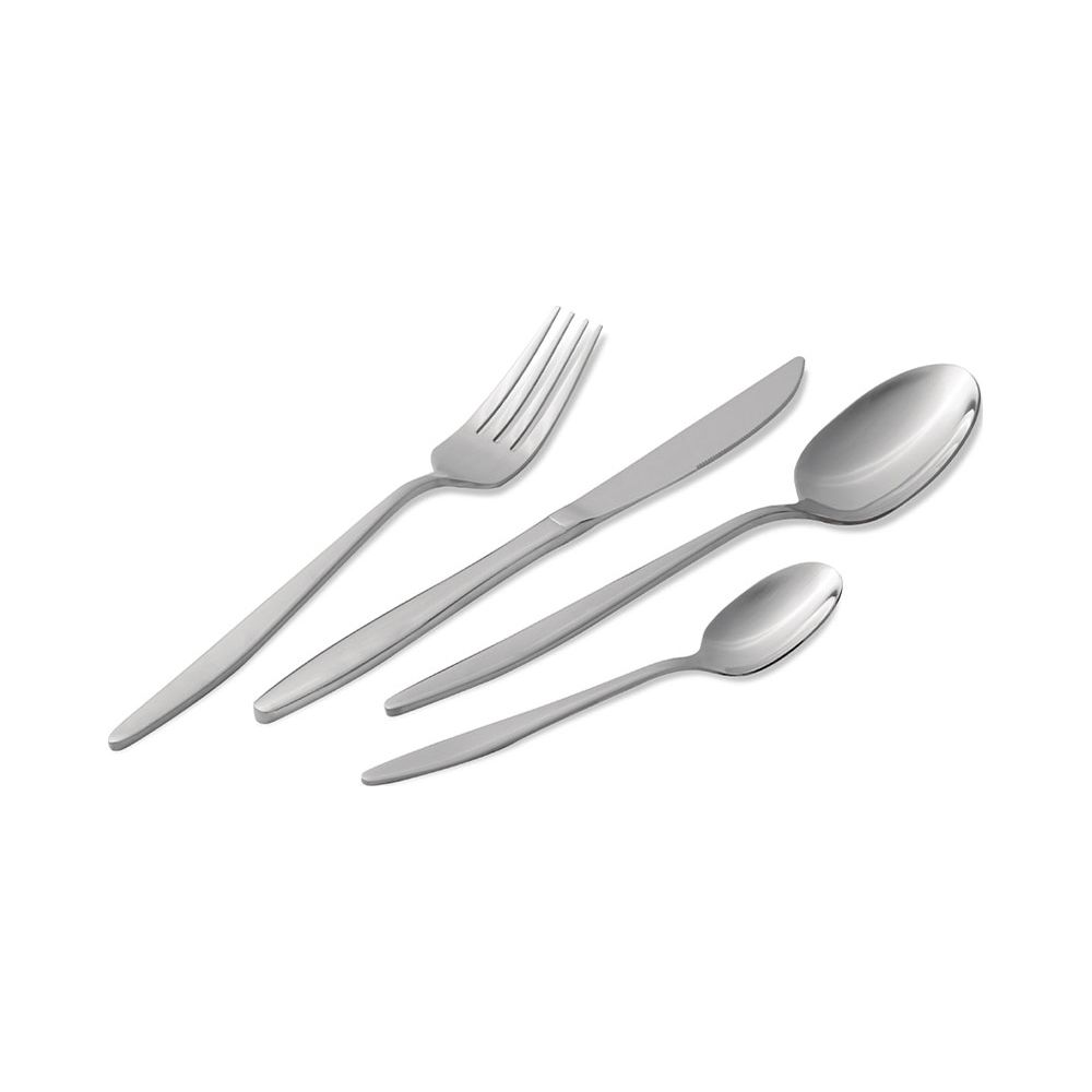 Un ensemble de couverts en argent avec une fourchette, un couteau, une grande et une petite cuillère sur fond blanc.