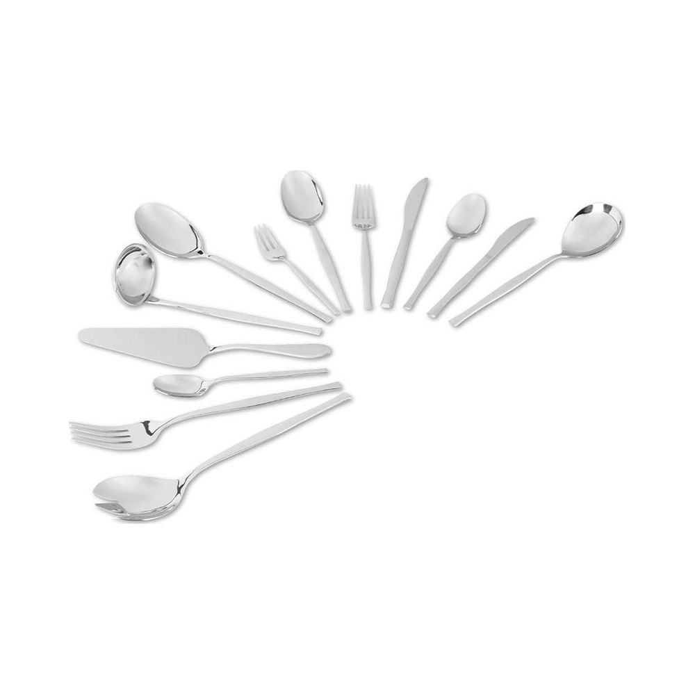 Un ensemble de couverts en acier inoxydable argenté disposés en rayon sur fond blanc.