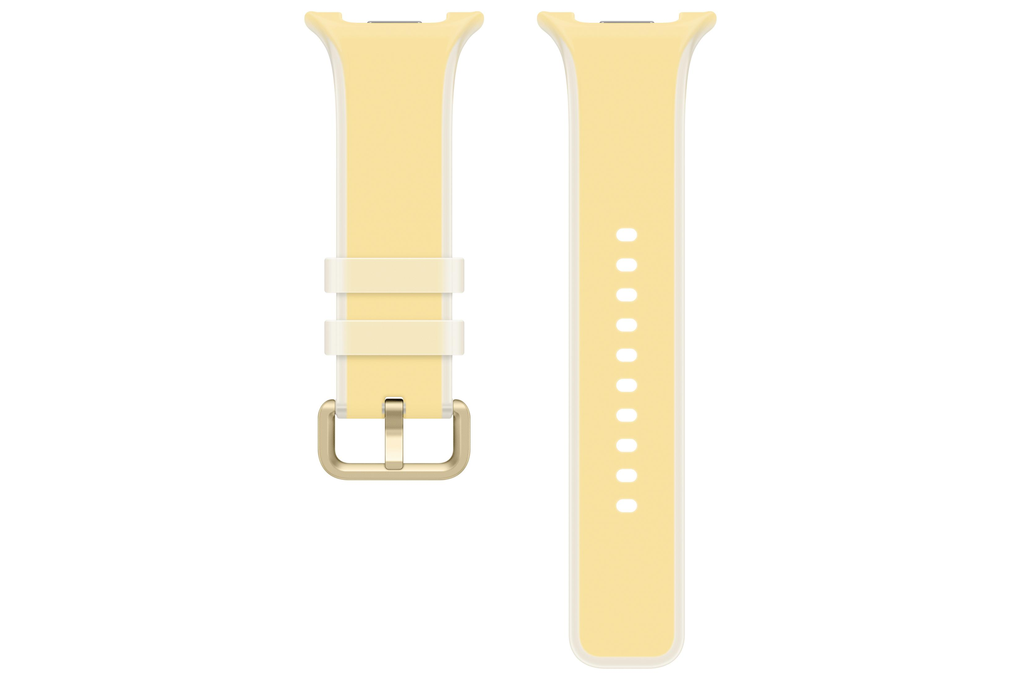 Un cinturino per smartwatch in silicone giallo chiaro con fibbia e passanti dorati su sfondo bianco.