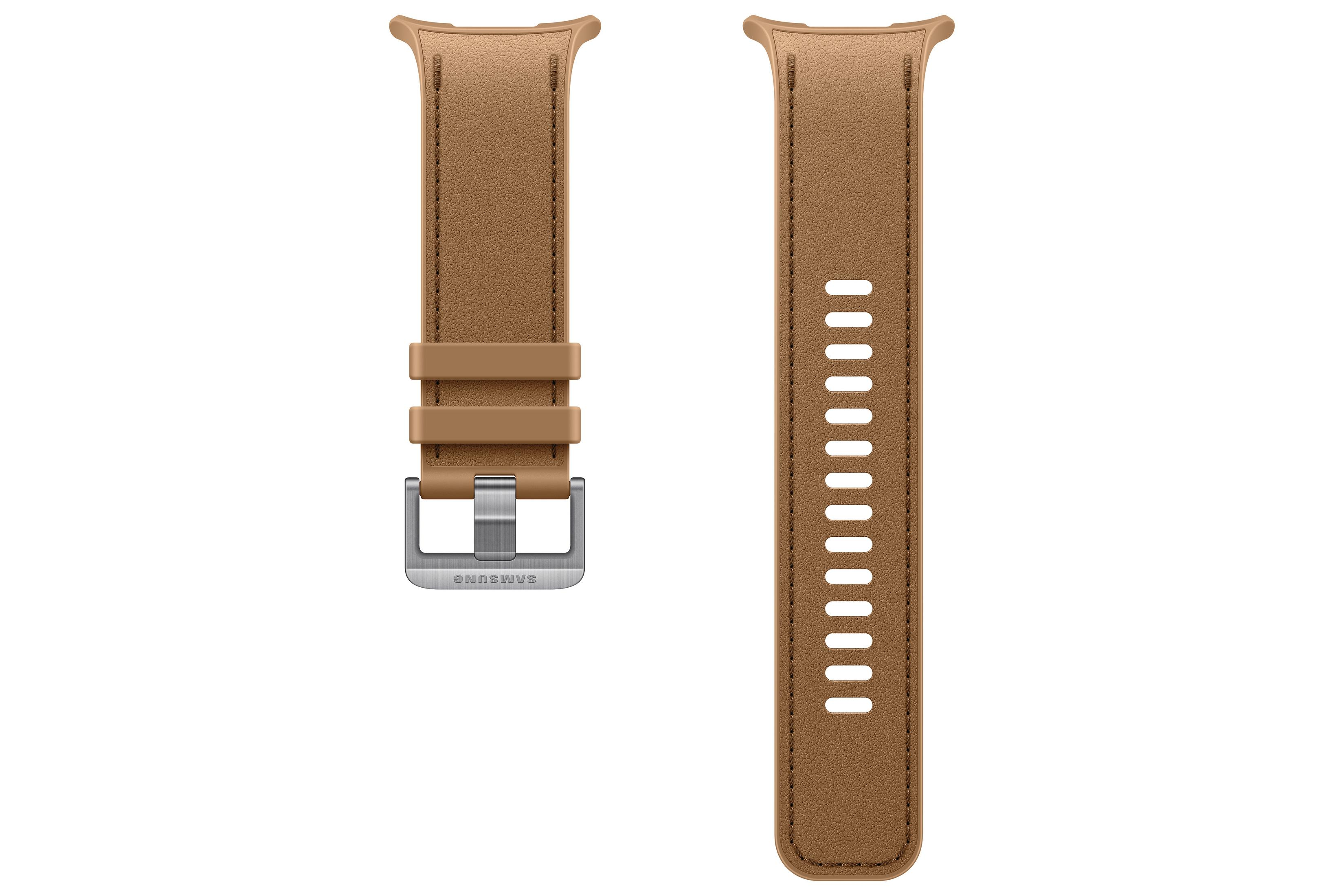 Cinturino per orologio in pelle marrone con fibbia argentata e fori.