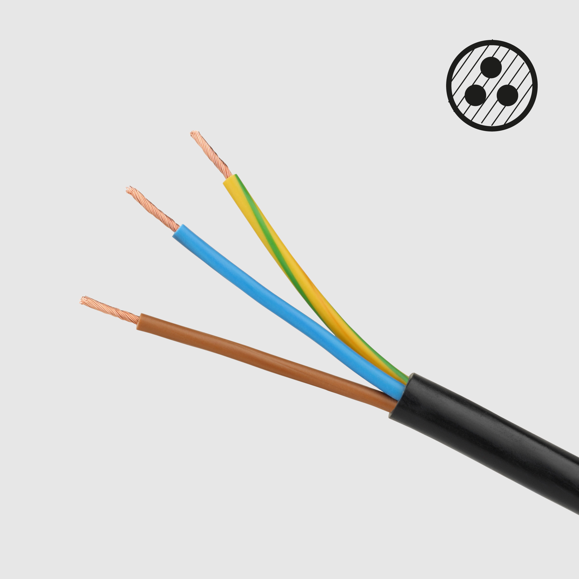 Czarny kabel odsłania trzy odizolowane żywy w kolorze brązowym, niebieskim i zielono-żółtym z miedzią.