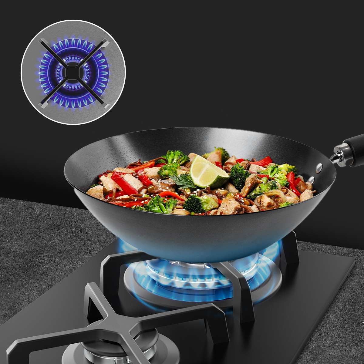 Wok con pollo, verduras y lima sobre estufa de gas azul, con vista superior de la llama.