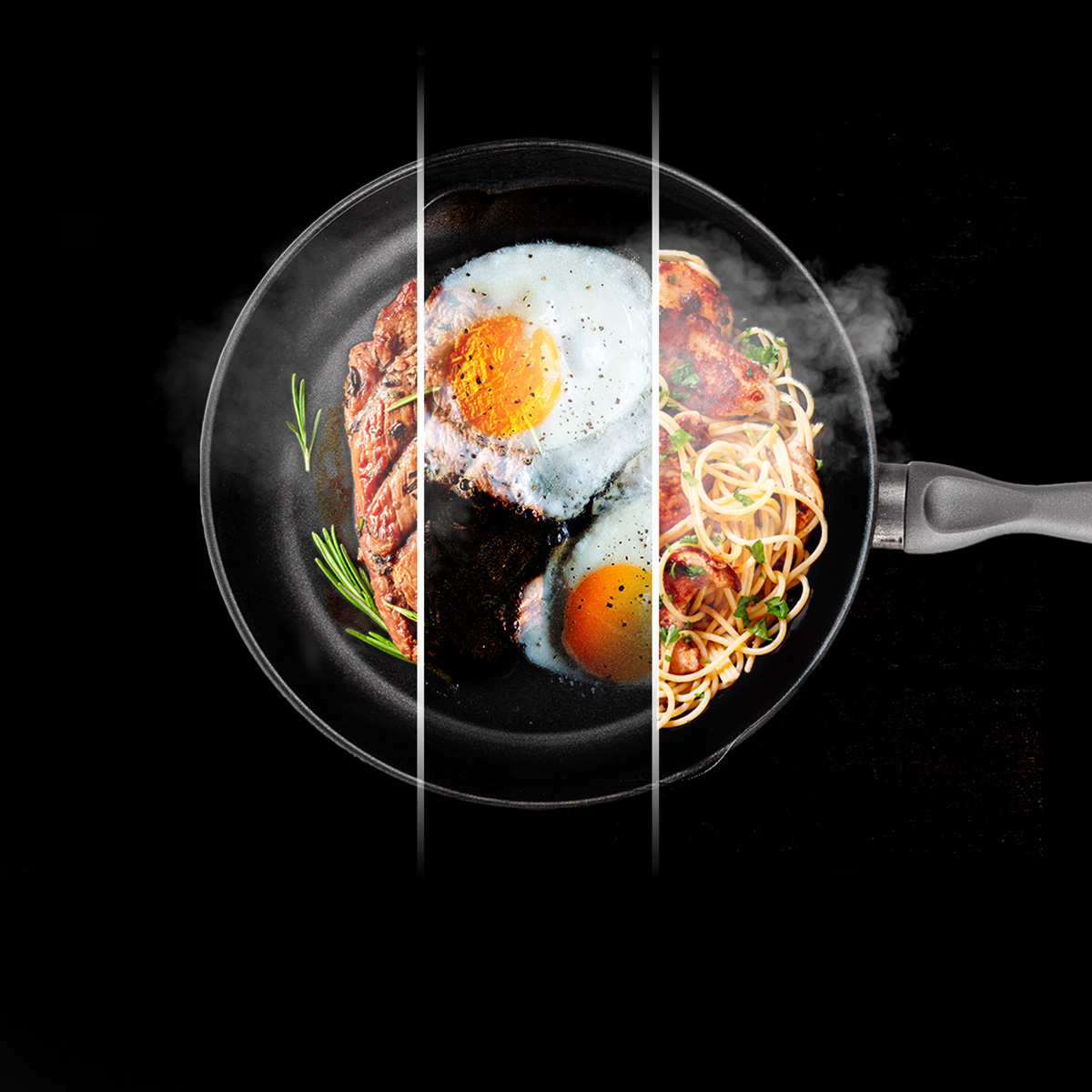 Una sartén muestra tres alimentos en secciones verticales: bistec, huevos fritos y pasta con vapor saliendo.