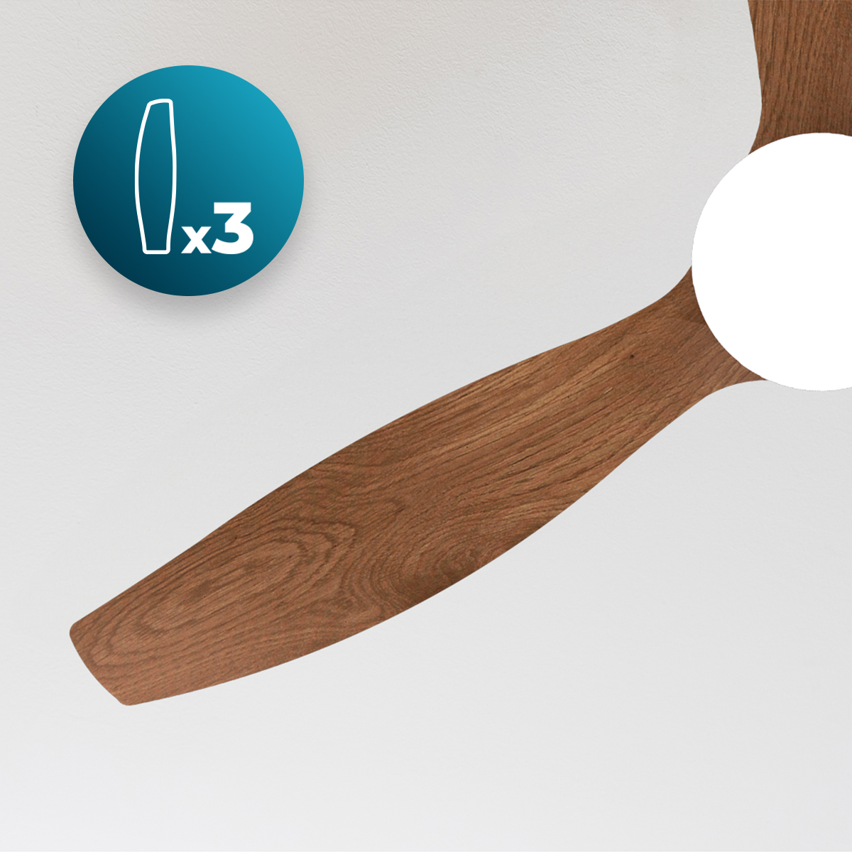 Aspa de ventilador de madera sobre fondo blanco con icono azul que indica tres aspas.