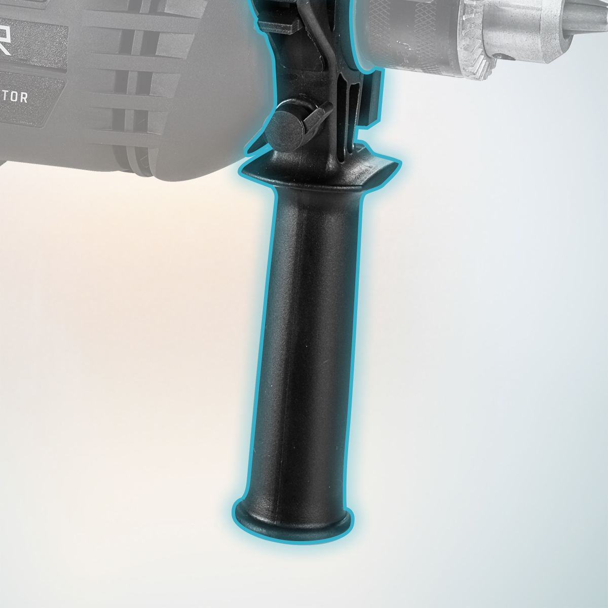 Nahaufnahme des schwarzen Zusatzgriffs einer Bohrmaschine mit blauer Konturlinie.