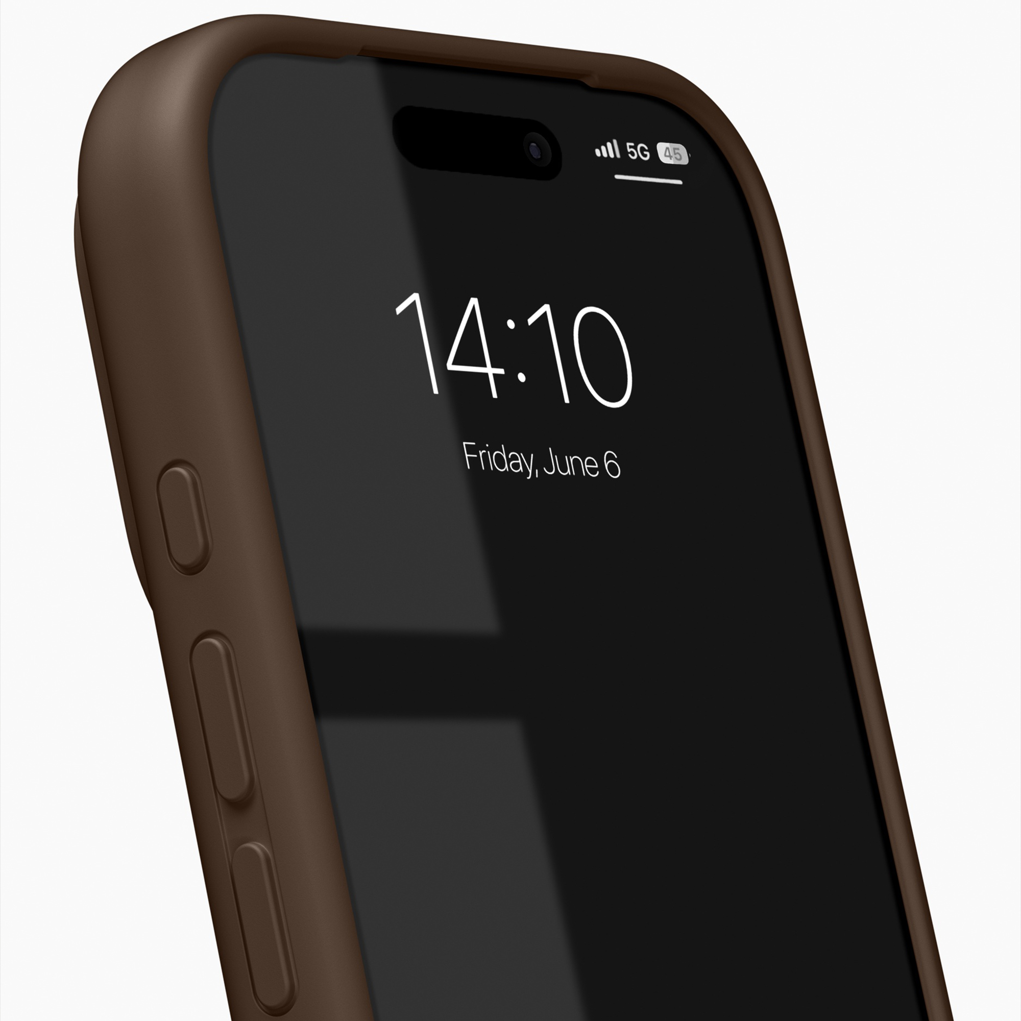 Een smartphone in een bruine hoes met zwart scherm toont 14:10 en vrijdag 6 juni.