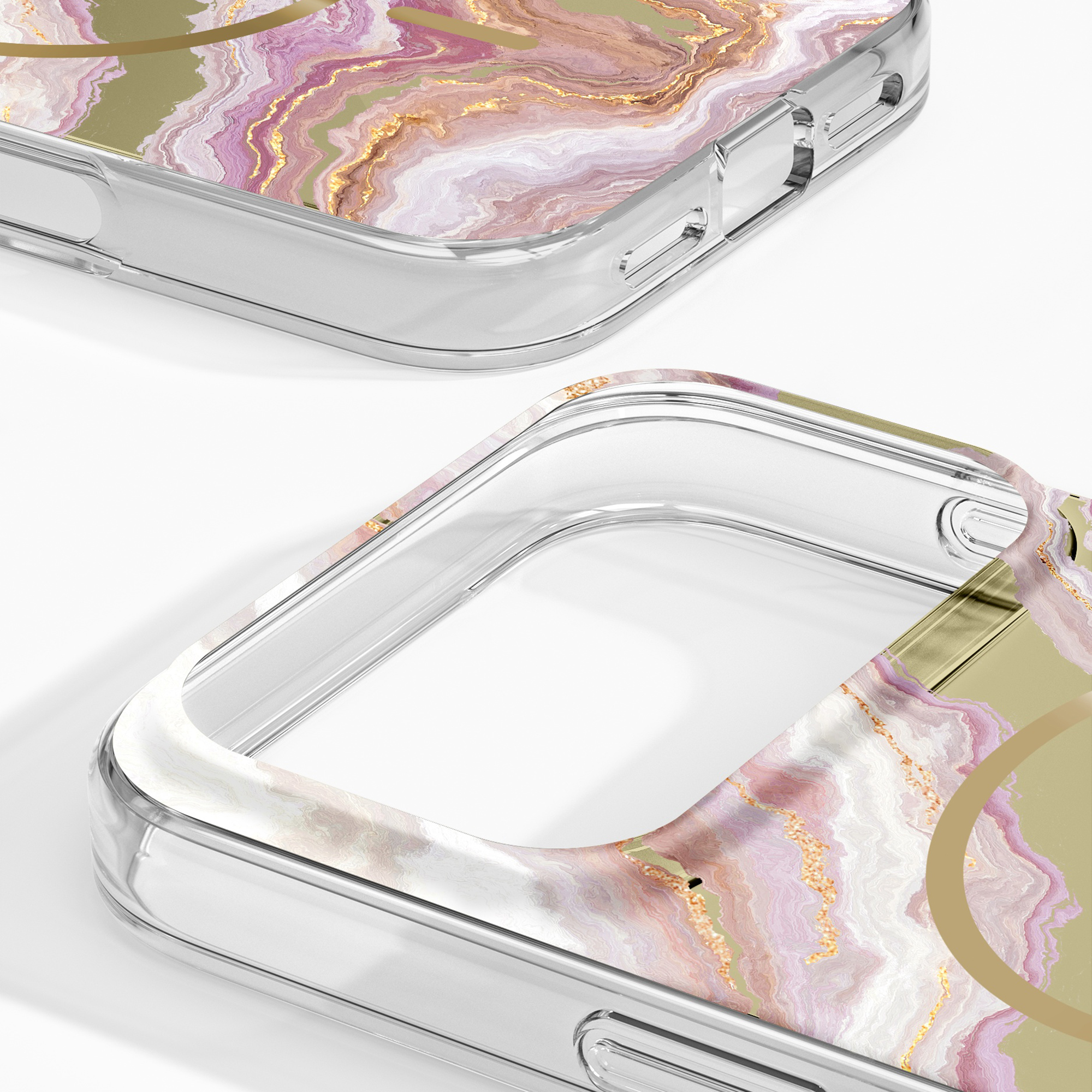 Due custodie per telefono trasparenti con motivi in marmo rosa, bianco e oro su sfondo bianco.