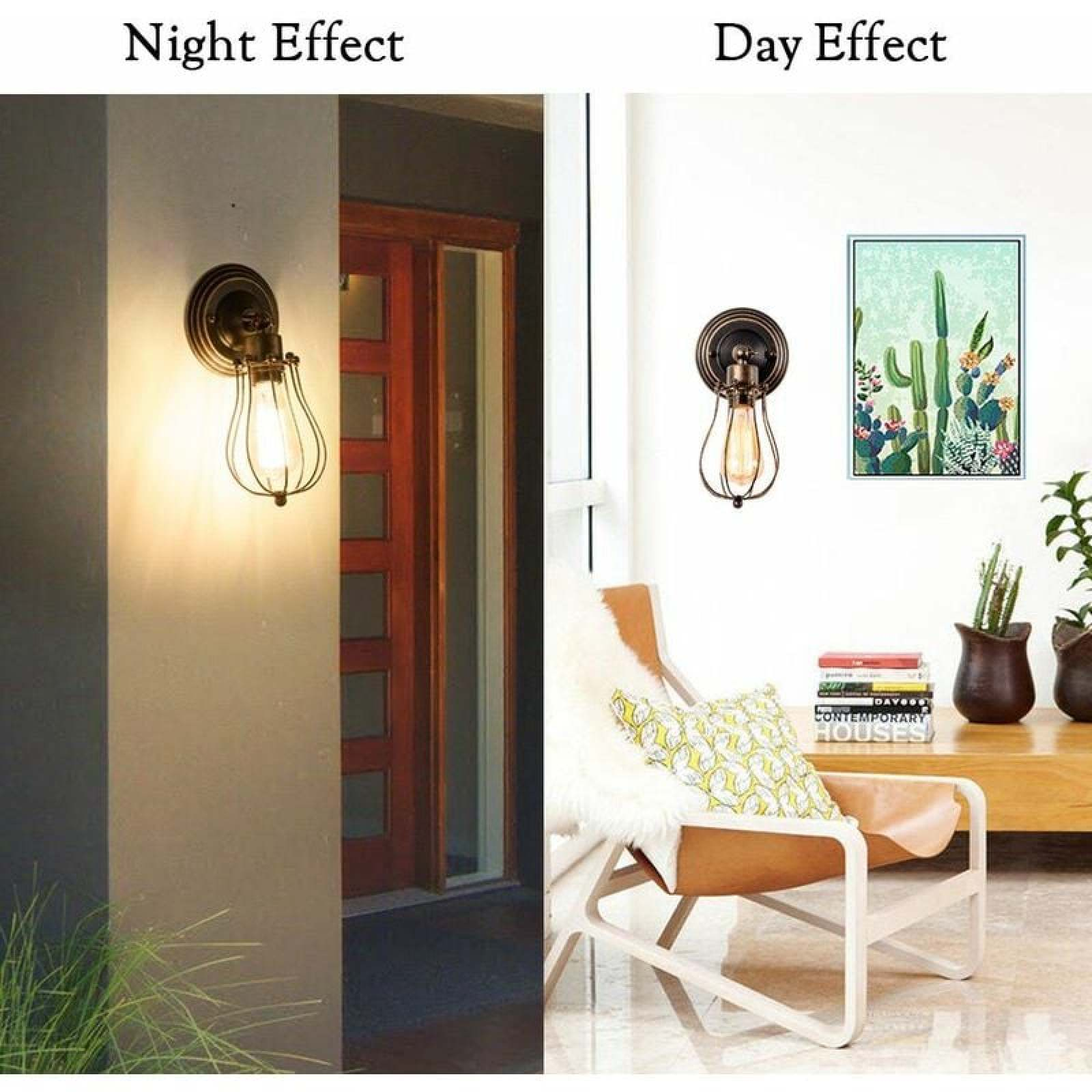 Vergleich einer Wandlampe bei Nacht und bei Tag in einem hellen Zimmer.