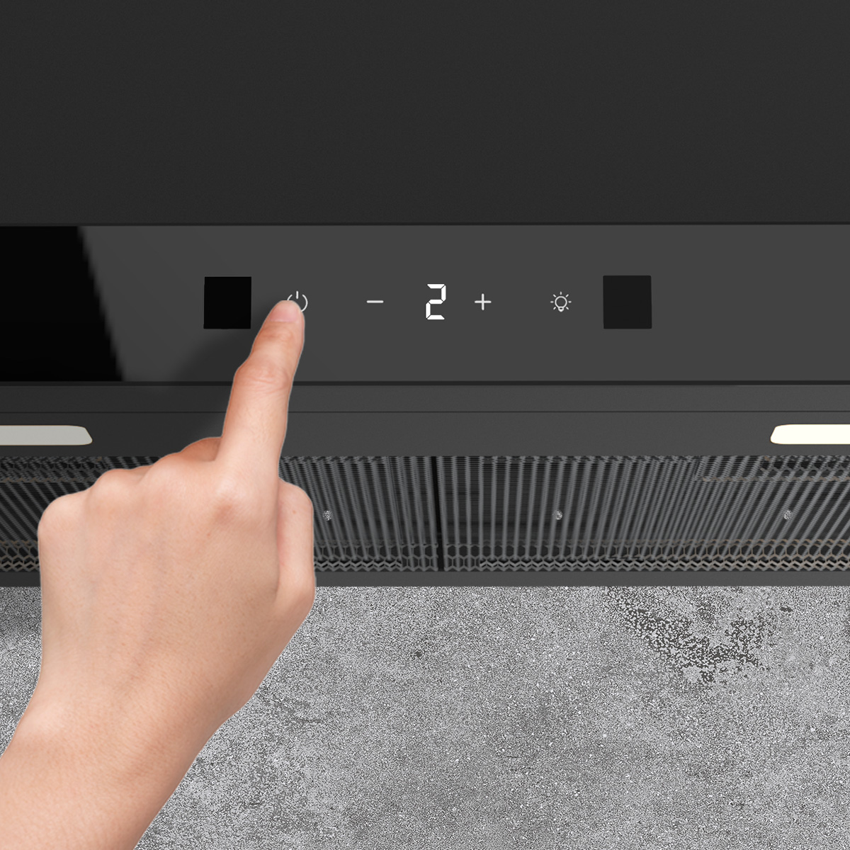 Una mano che tocca il pannello di controllo touch di un elettrodomestico.