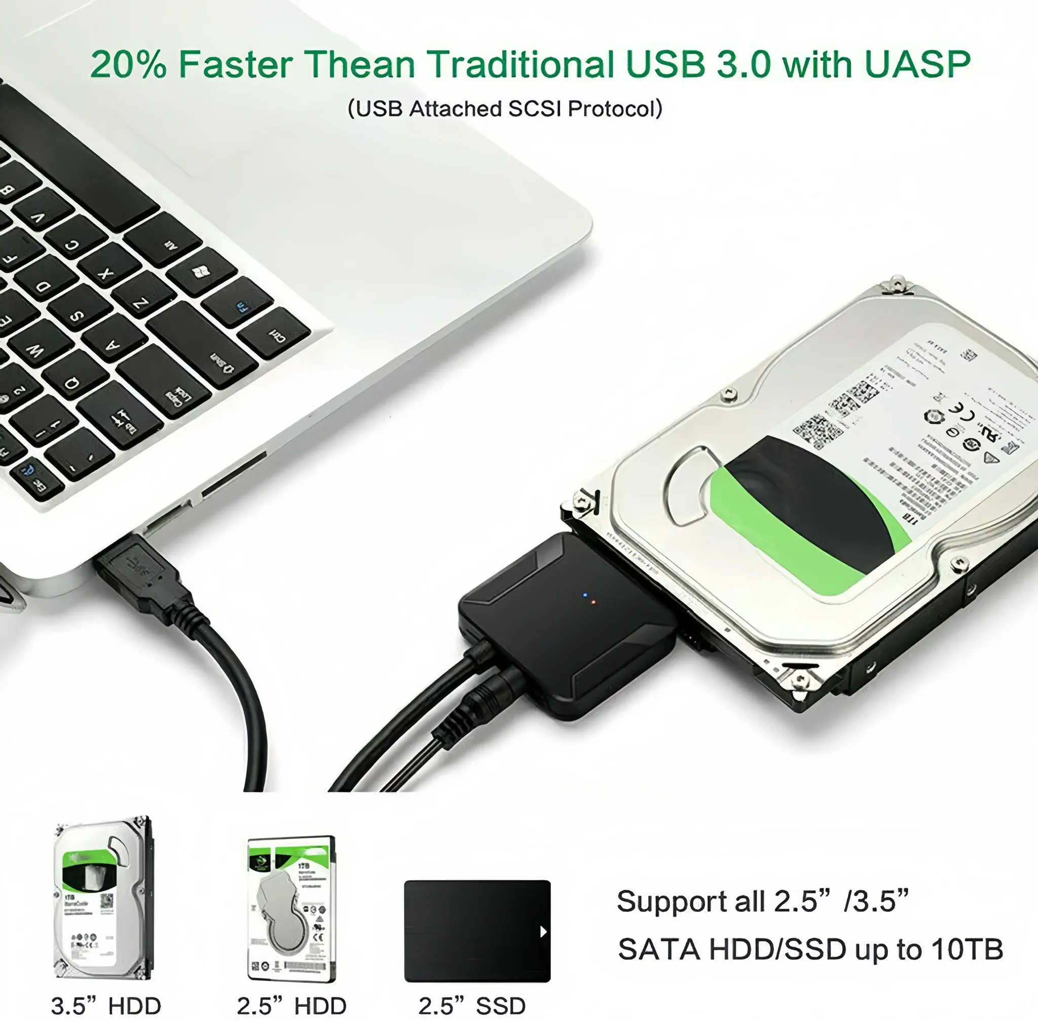 Laptop verbunden mit externer Festplatte über SATA-Adapter, mit Text zu UASP-Geschwindigkeit.