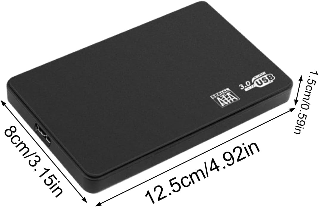 Eine schwarze externe Festplatte mit Maßen: 12,5 cm x 8 cm x 1,5 cm, mit USB 3.0- und Serial ATA-Beschriftung.